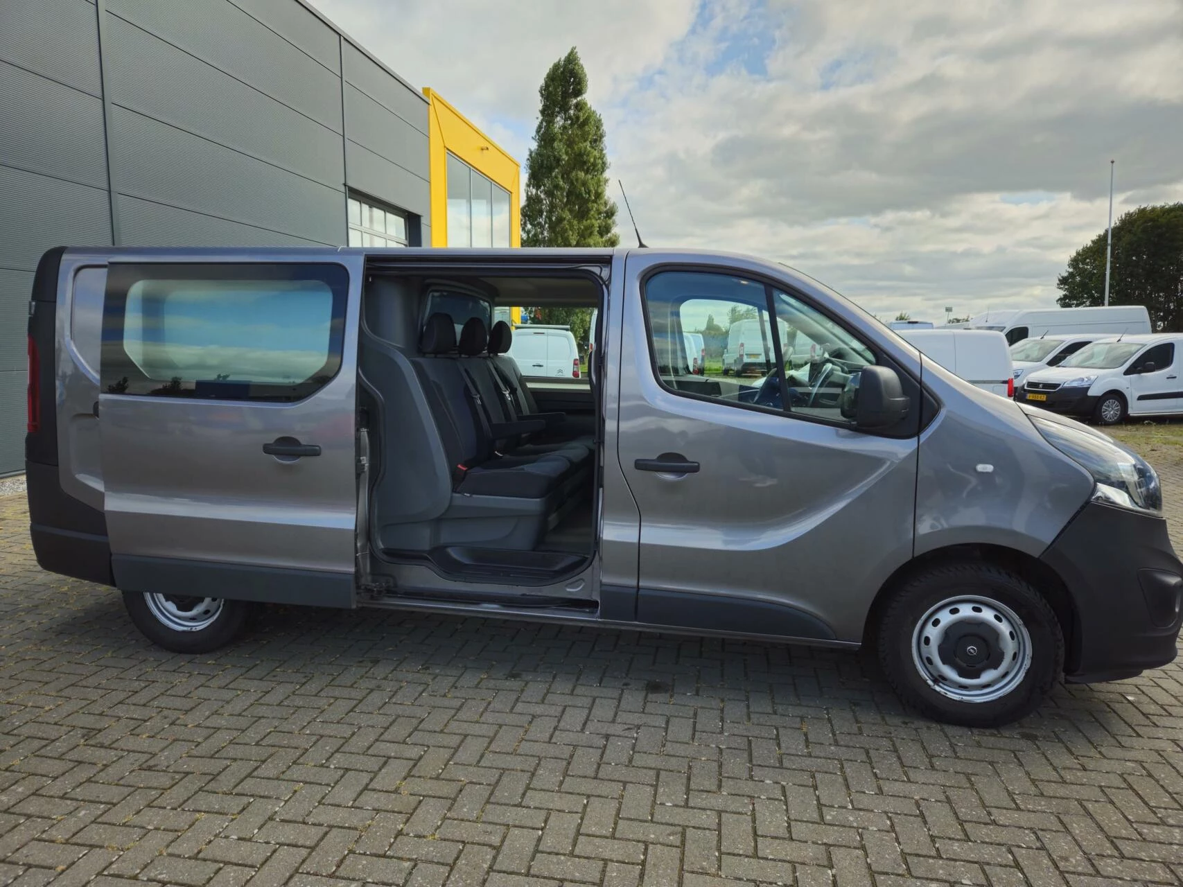 Hoofdafbeelding Opel Vivaro