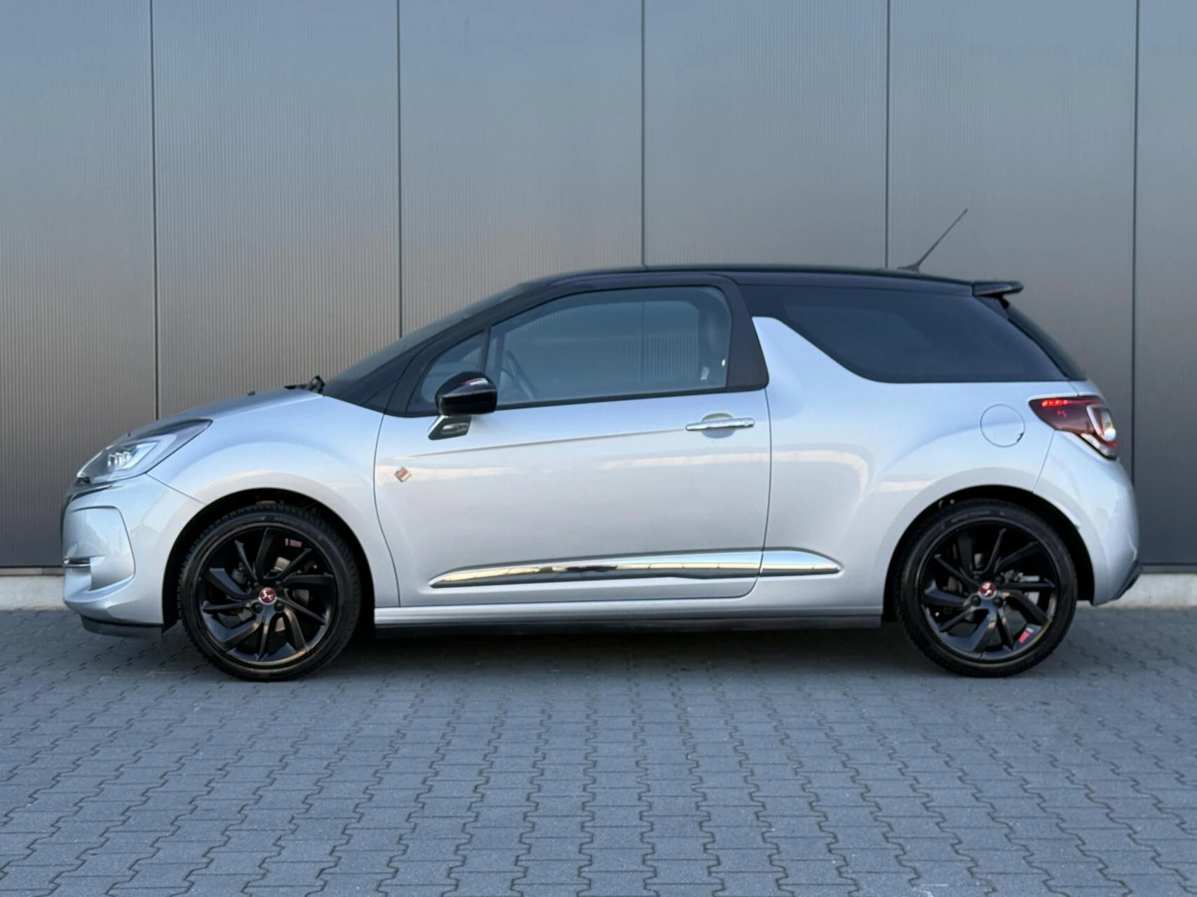 Hoofdafbeelding DS DS 3