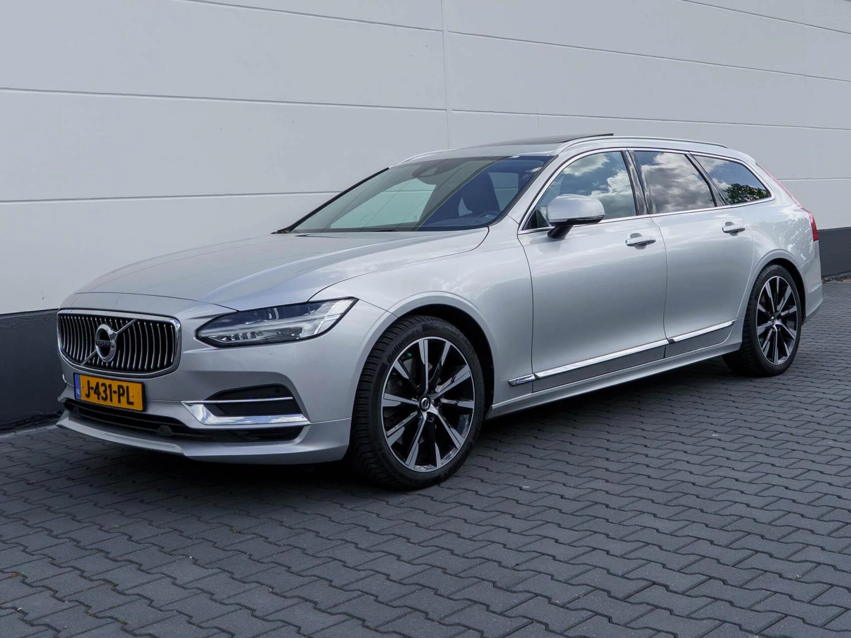 Hoofdafbeelding Volvo V90