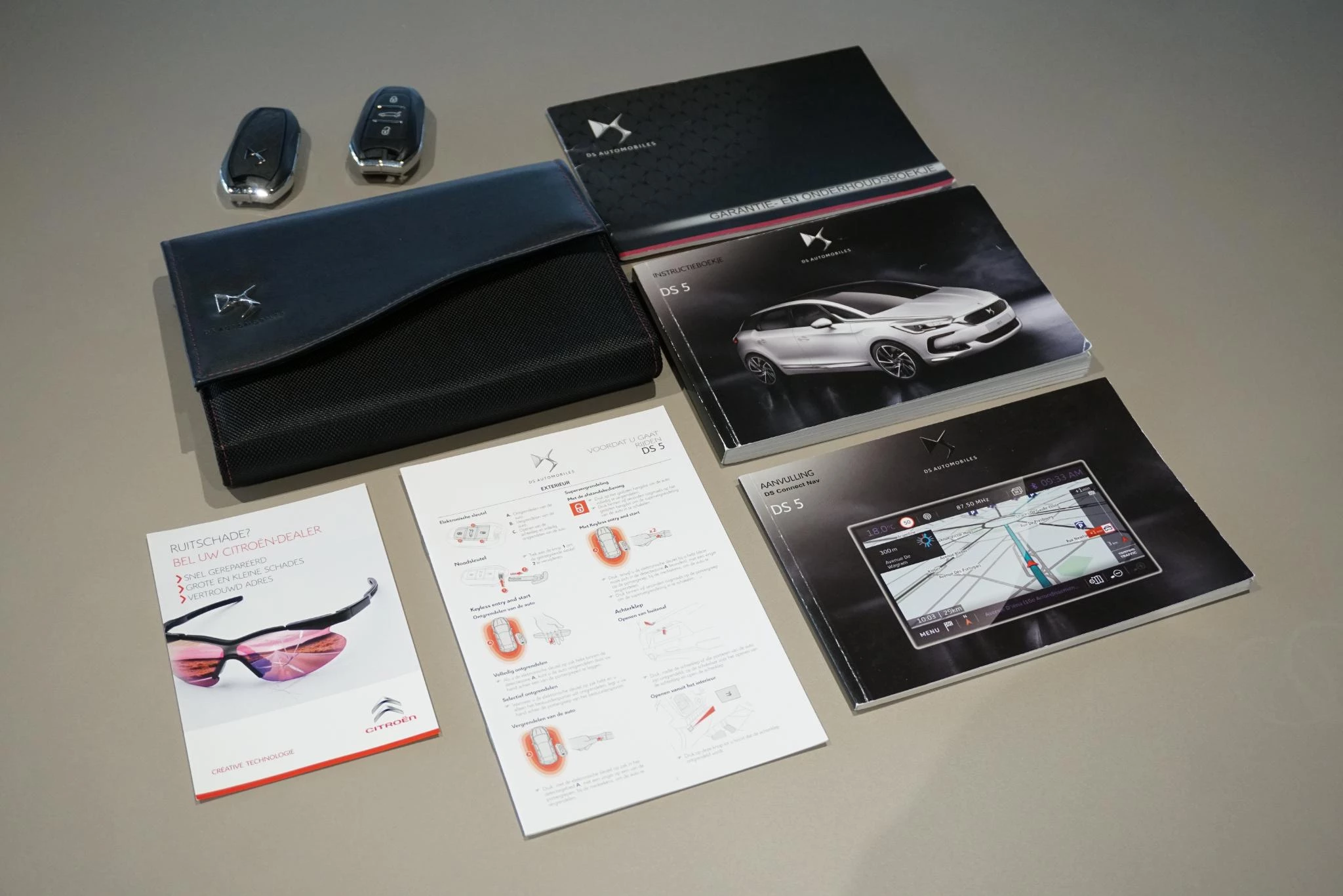 Hoofdafbeelding DS DS 5