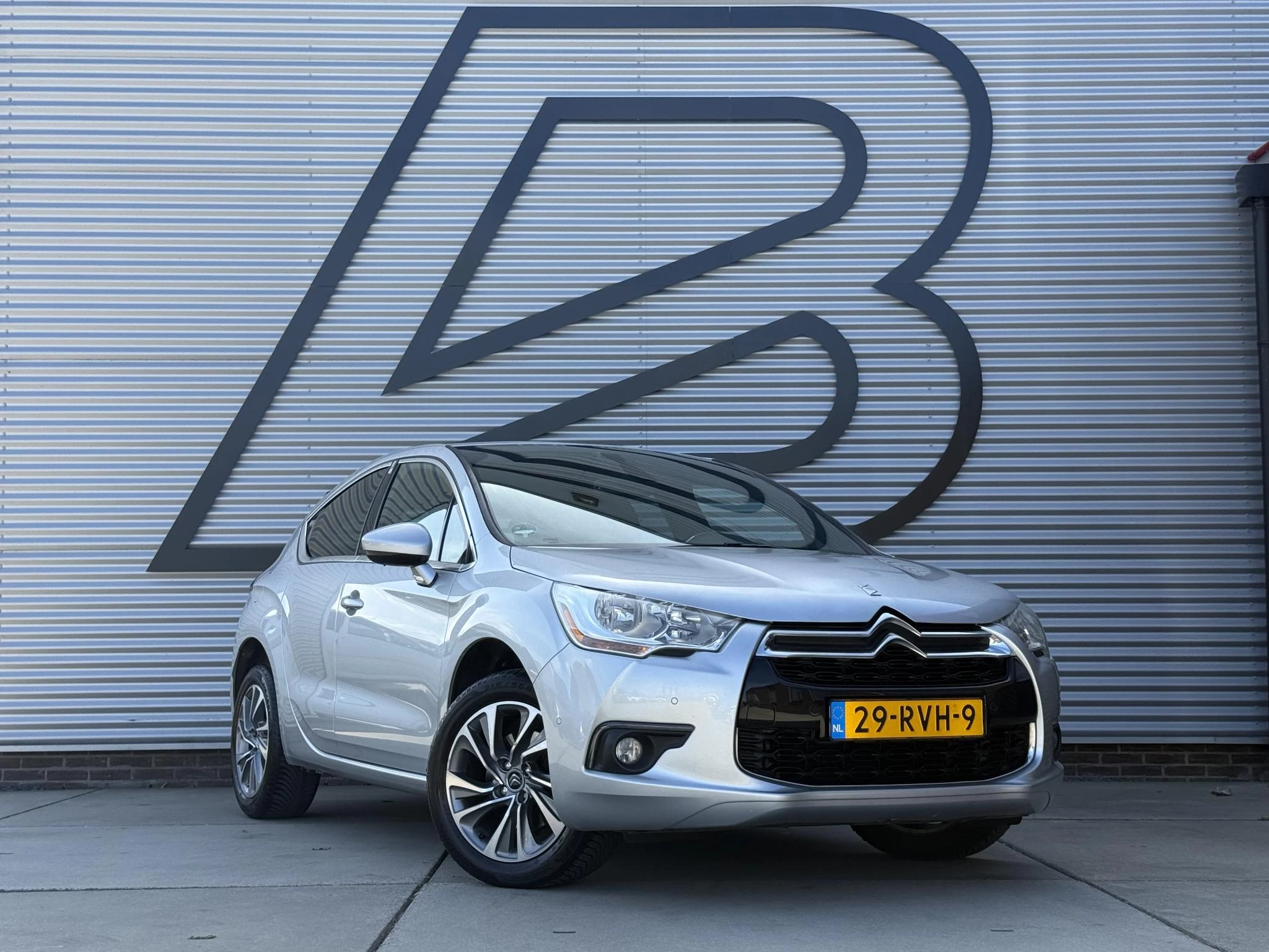 Hoofdafbeelding Citroën DS4
