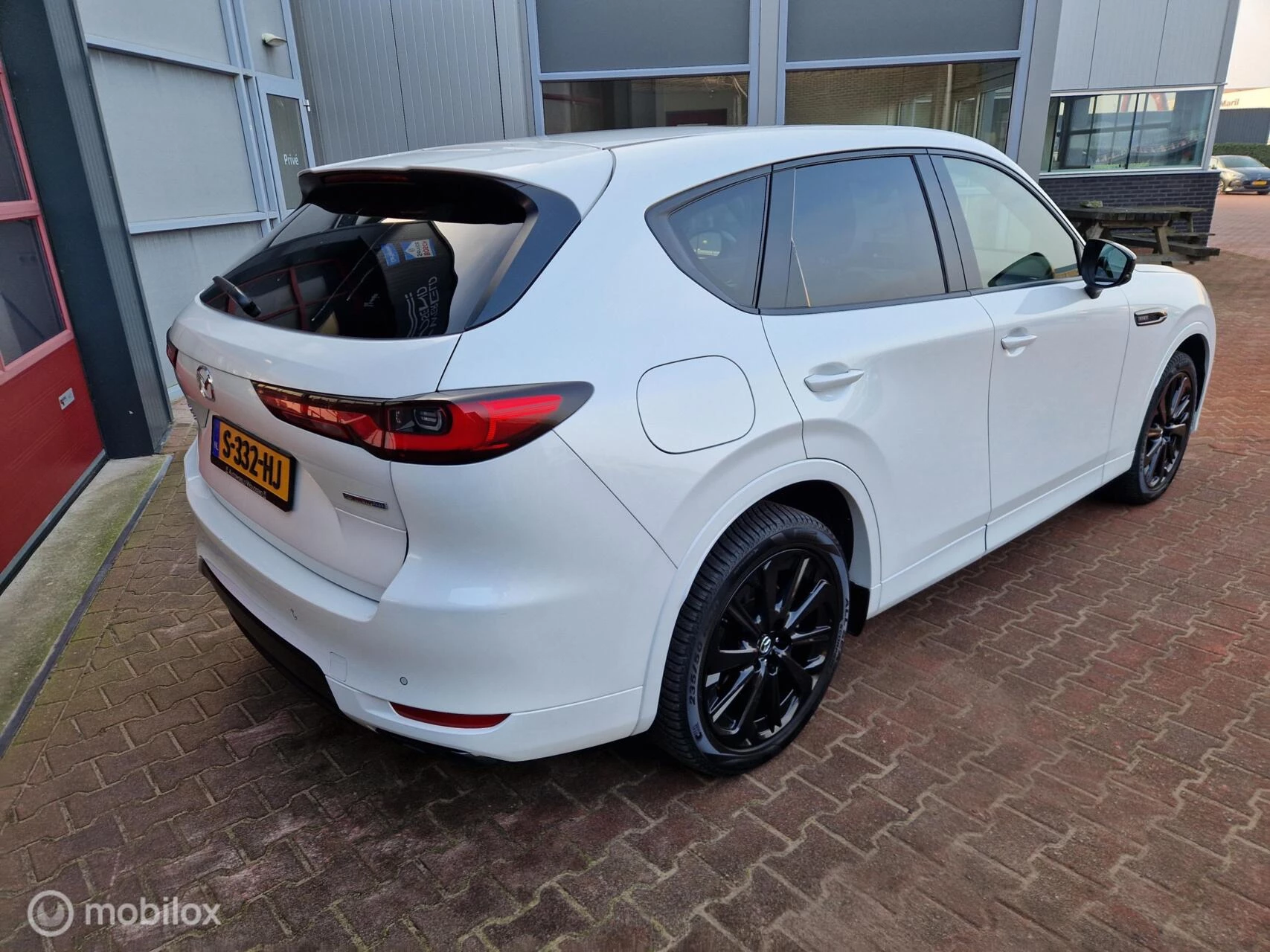 Hoofdafbeelding Mazda CX-60