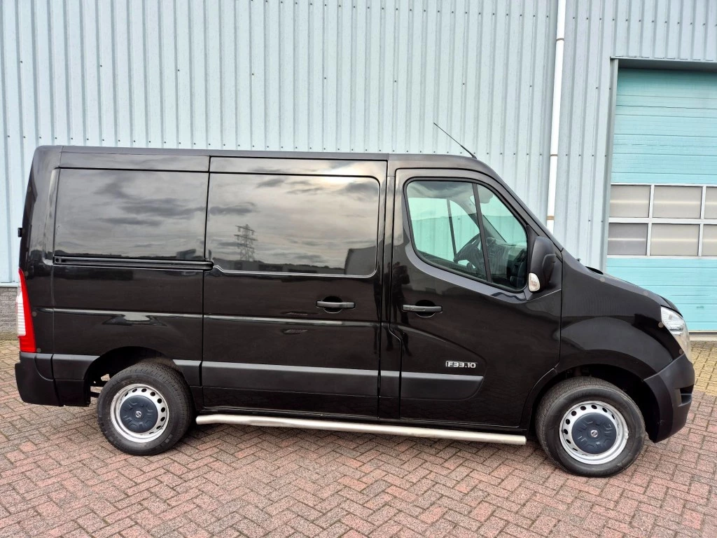 Hoofdafbeelding Nissan NV400