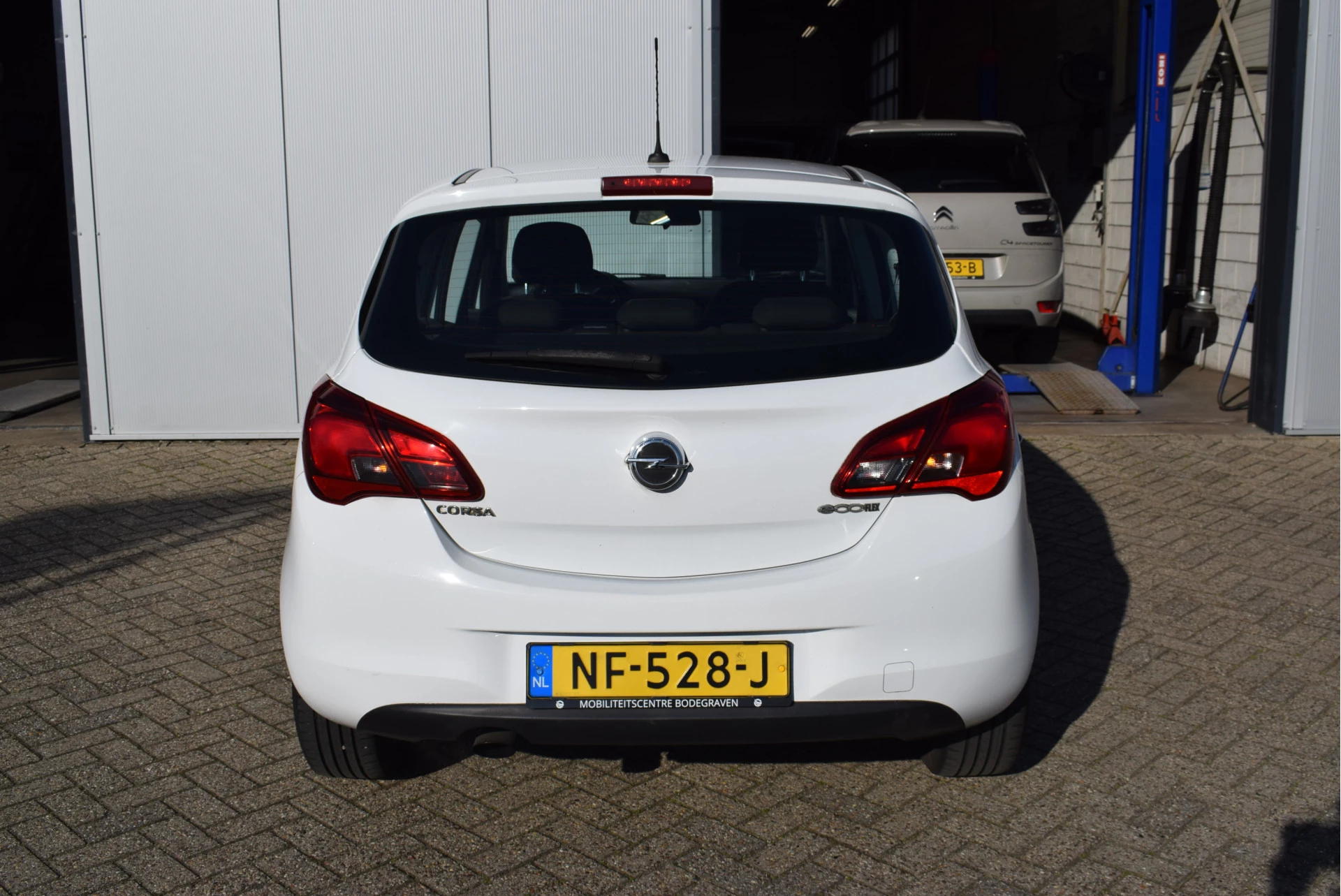 Hoofdafbeelding Opel Corsa