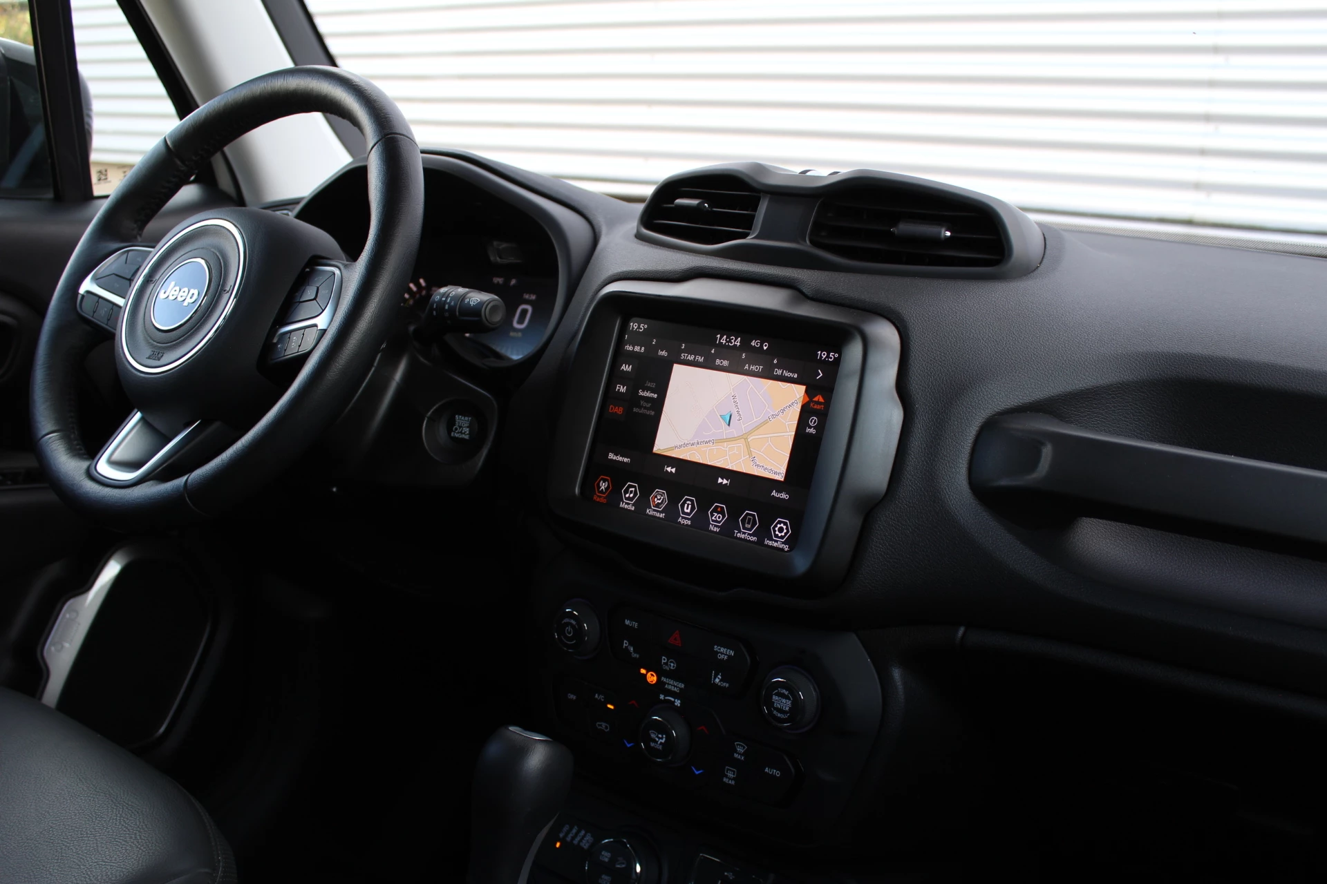 Hoofdafbeelding Jeep Renegade