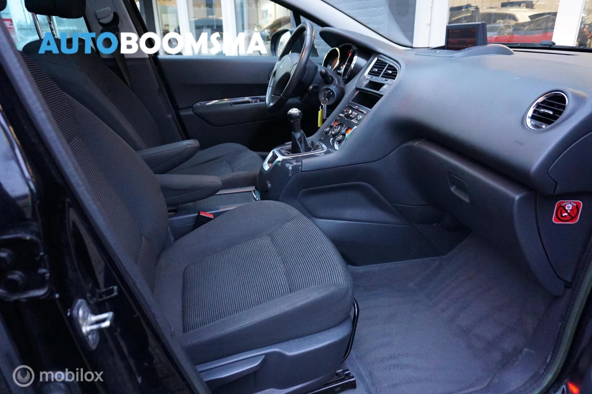 Hoofdafbeelding Peugeot 5008