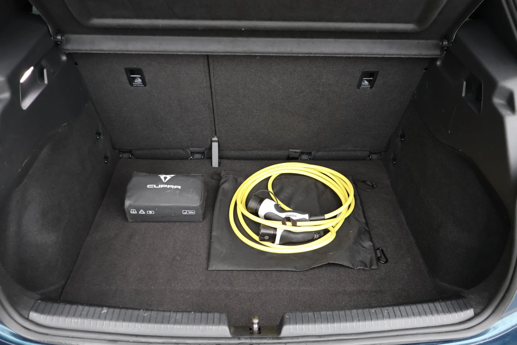 Hoofdafbeelding CUPRA Born