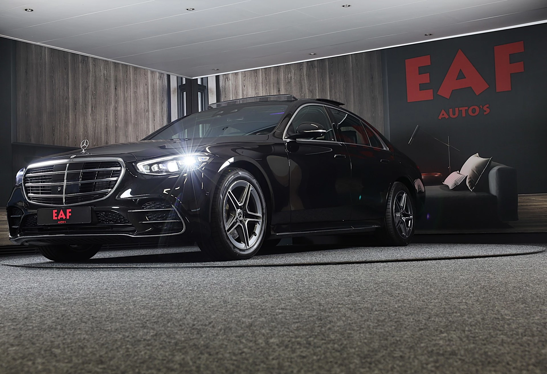 Hoofdafbeelding Mercedes-Benz S-Klasse