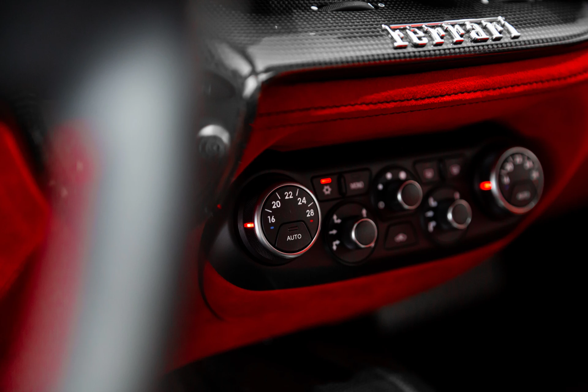 Hoofdafbeelding Ferrari F12