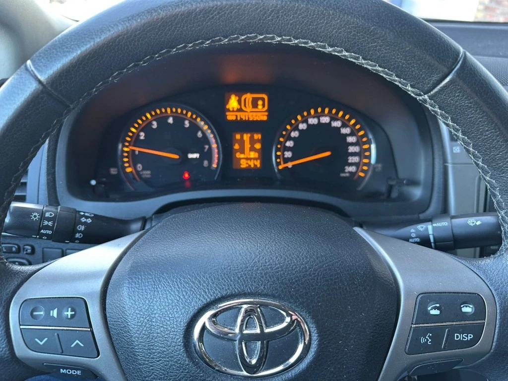 Hoofdafbeelding Toyota Avensis