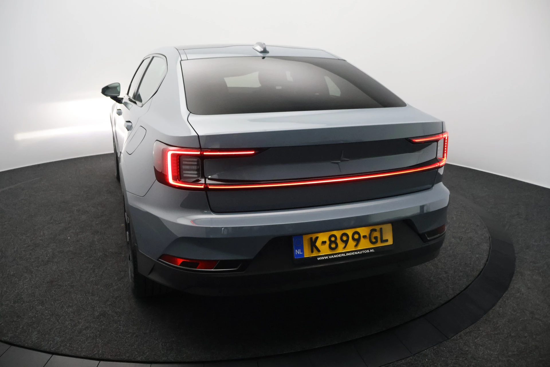 Hoofdafbeelding Polestar 2