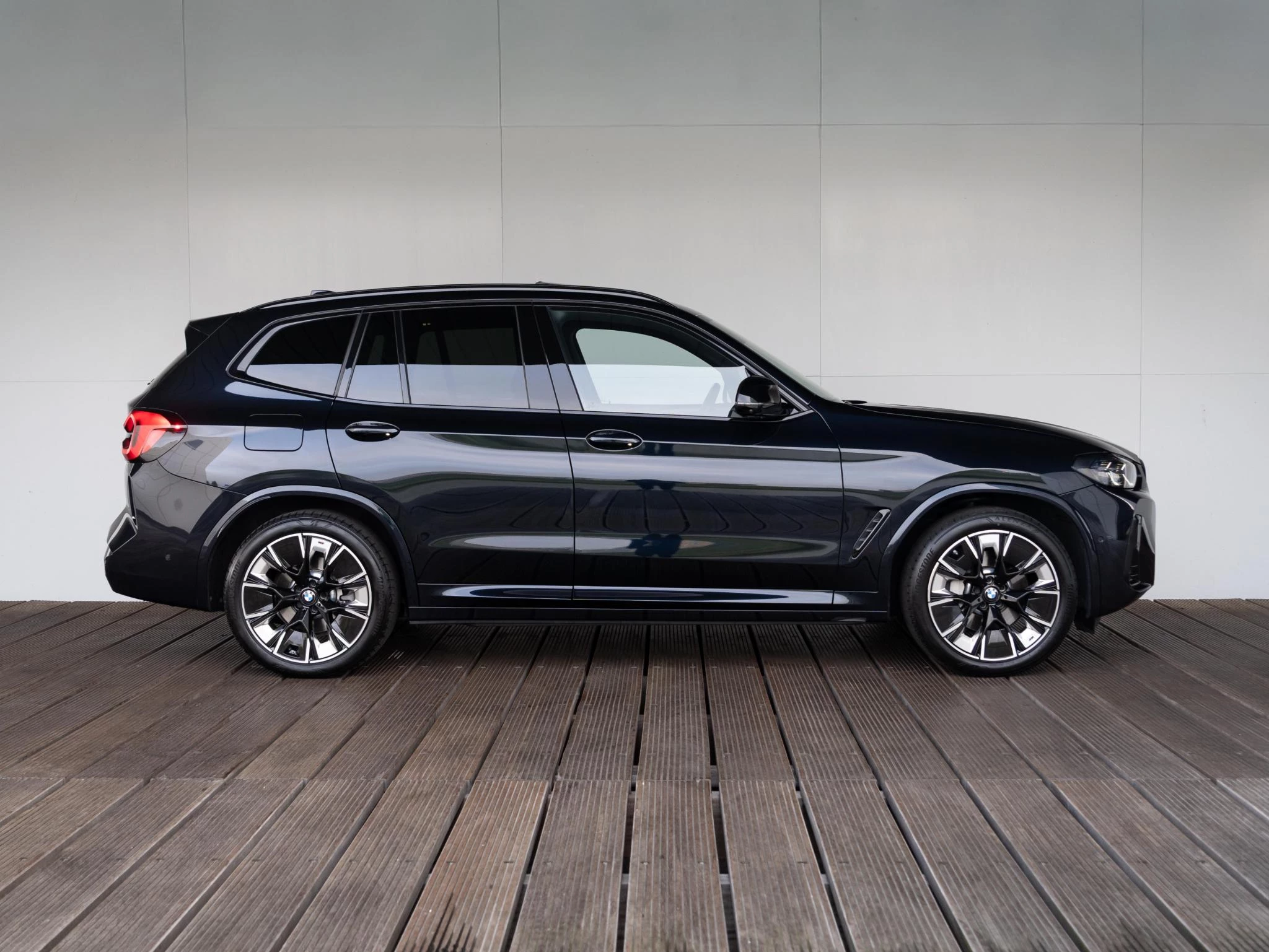 Hoofdafbeelding BMW iX3