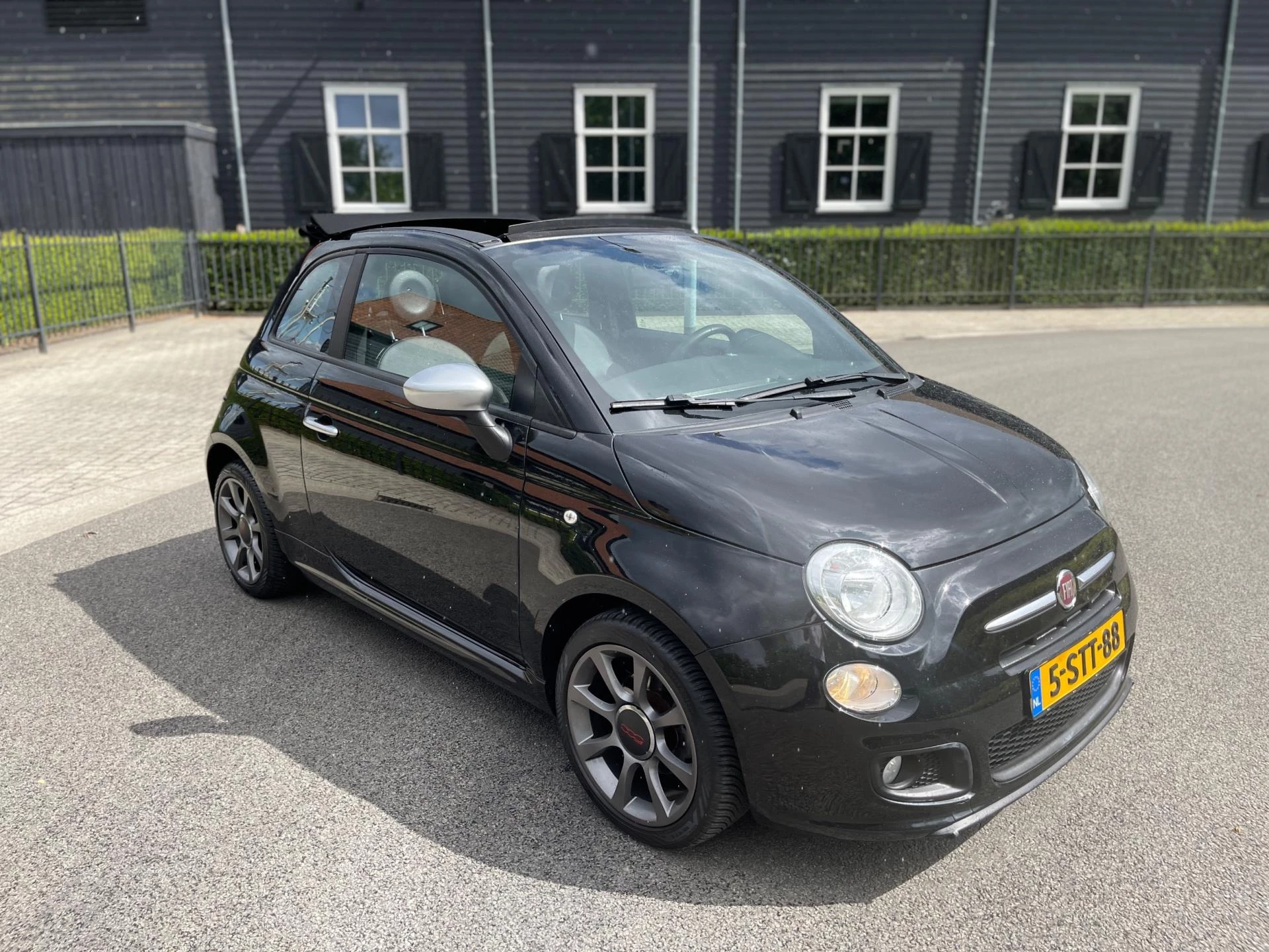 Hoofdafbeelding Fiat 500C
