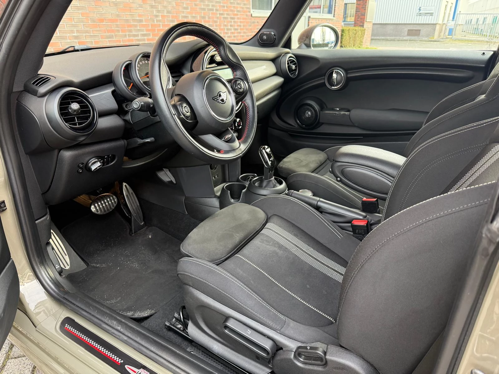 Hoofdafbeelding MINI Cooper