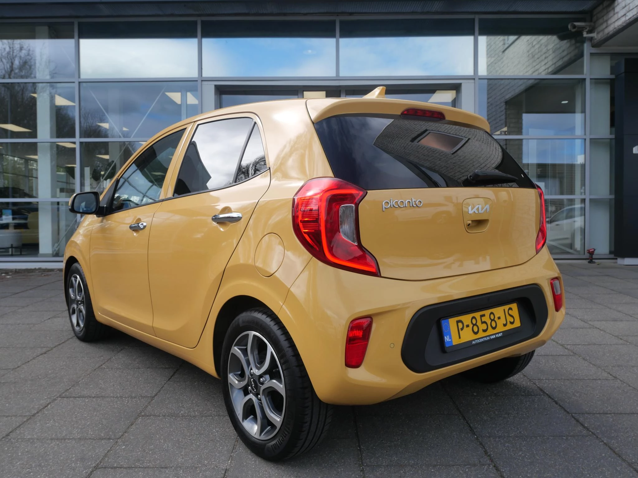 Hoofdafbeelding Kia Picanto