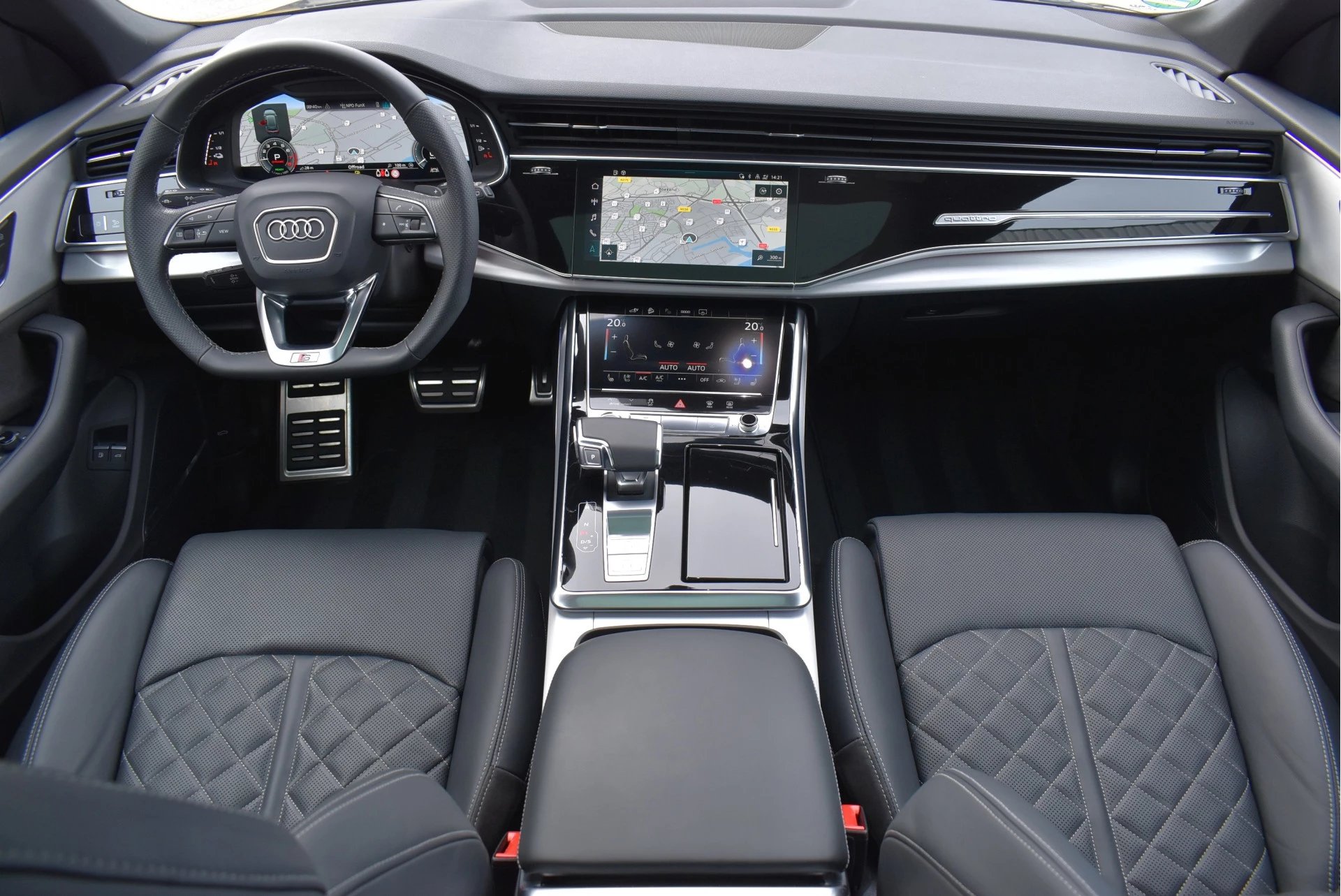 Hoofdafbeelding Audi Q8