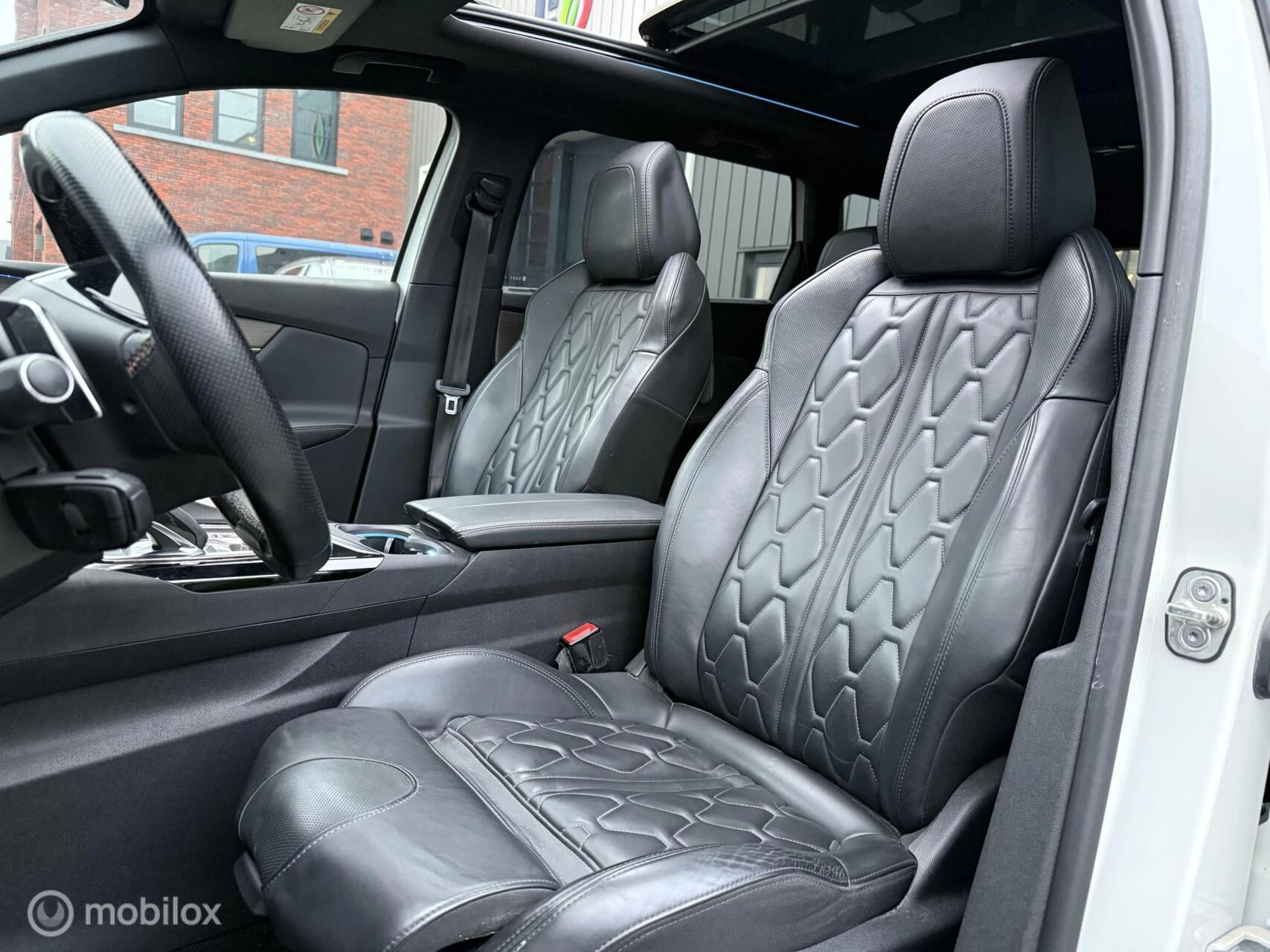 Hoofdafbeelding Peugeot 5008