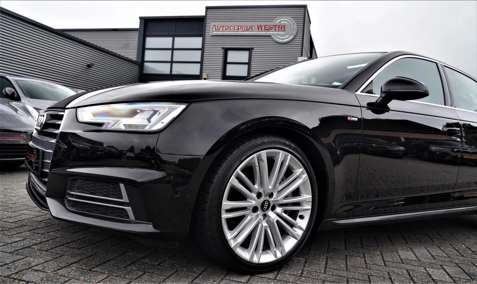 Hoofdafbeelding Audi A4