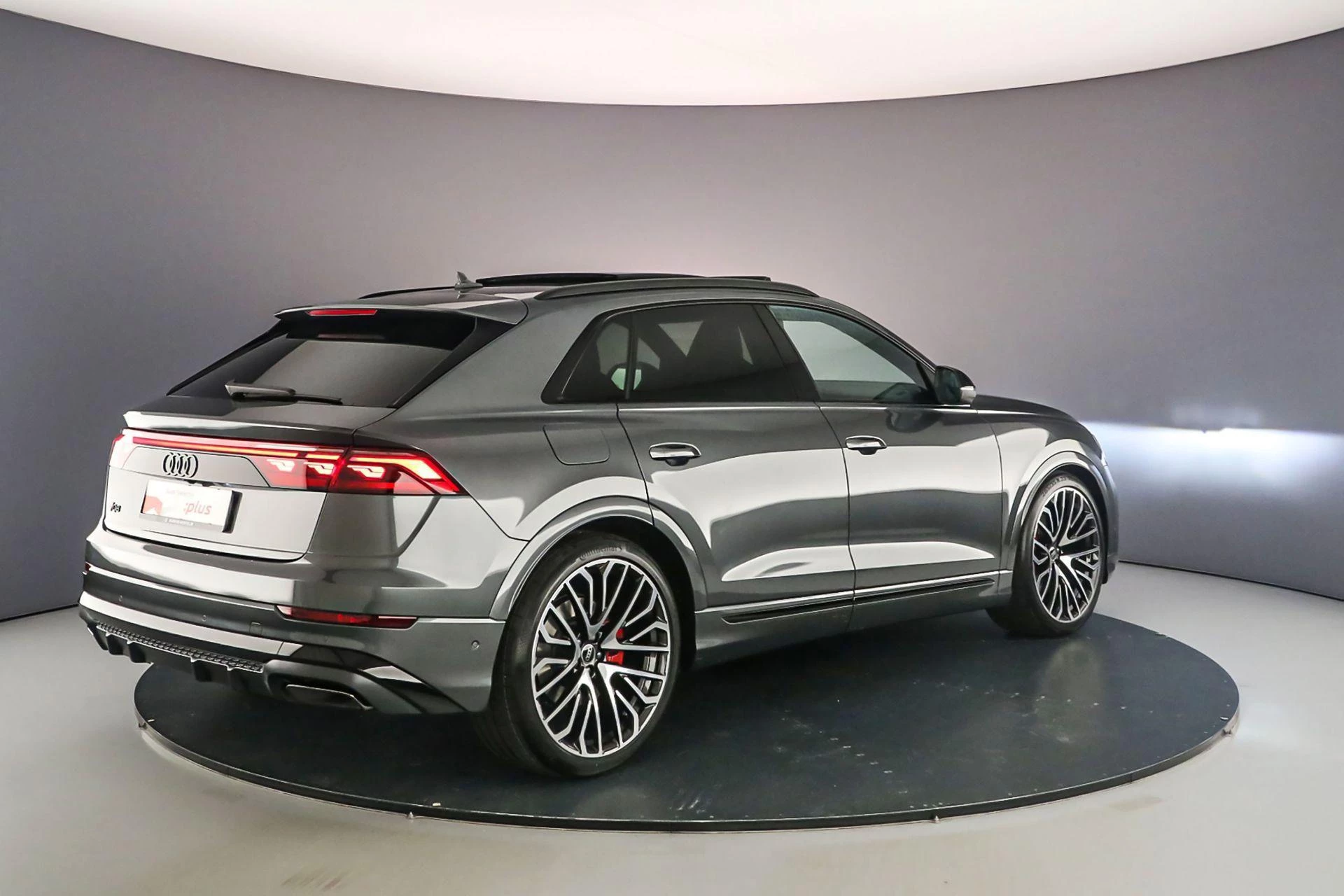 Hoofdafbeelding Audi Q8