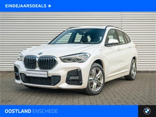 BMW X1 xDrive25e High Executive M Sport Automaat / Panoramadak / Sportstoelen / LED / Head-Up / Harman-Kardon / Cruise Control / Airconditioning / PDC