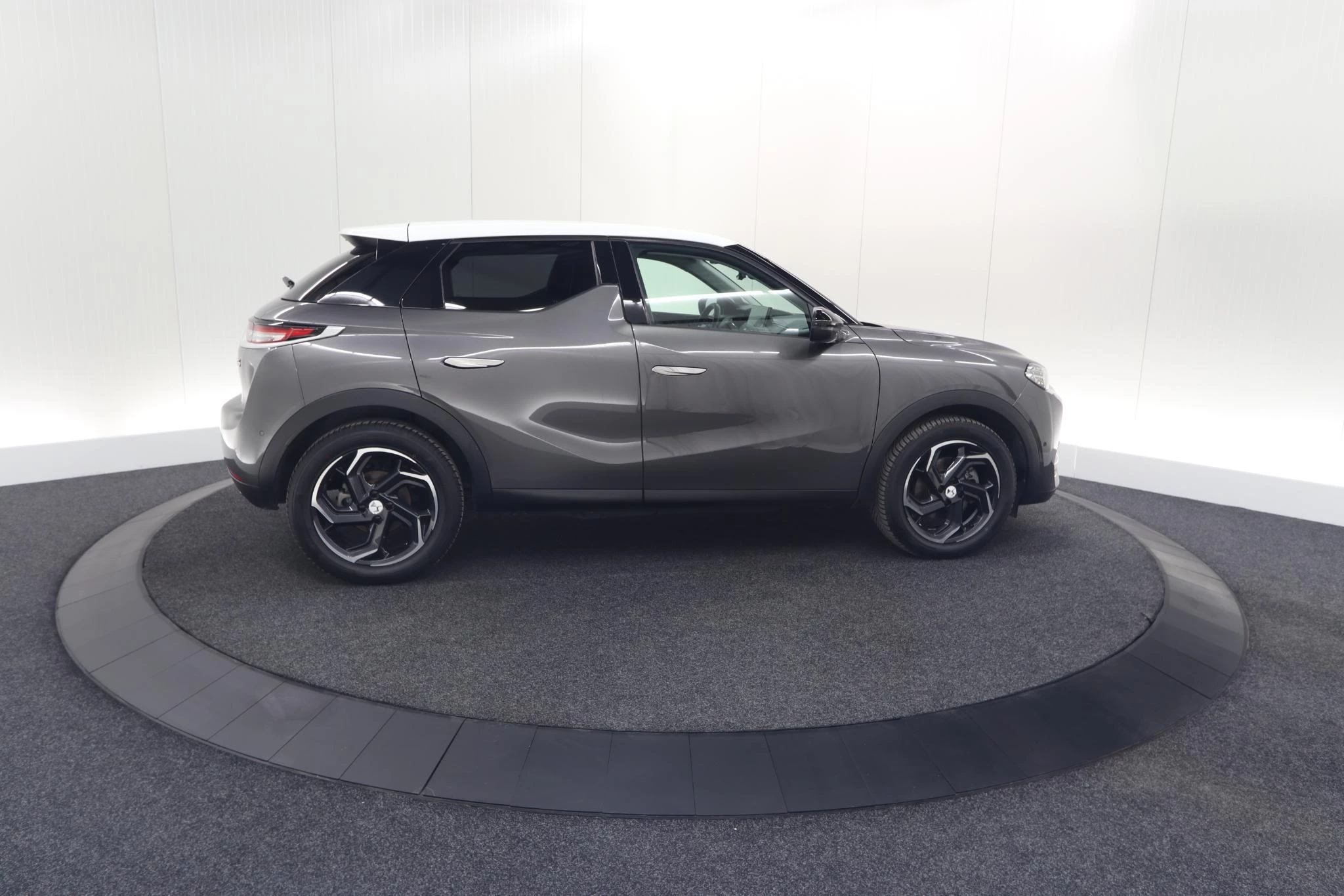 Hoofdafbeelding DS DS 3