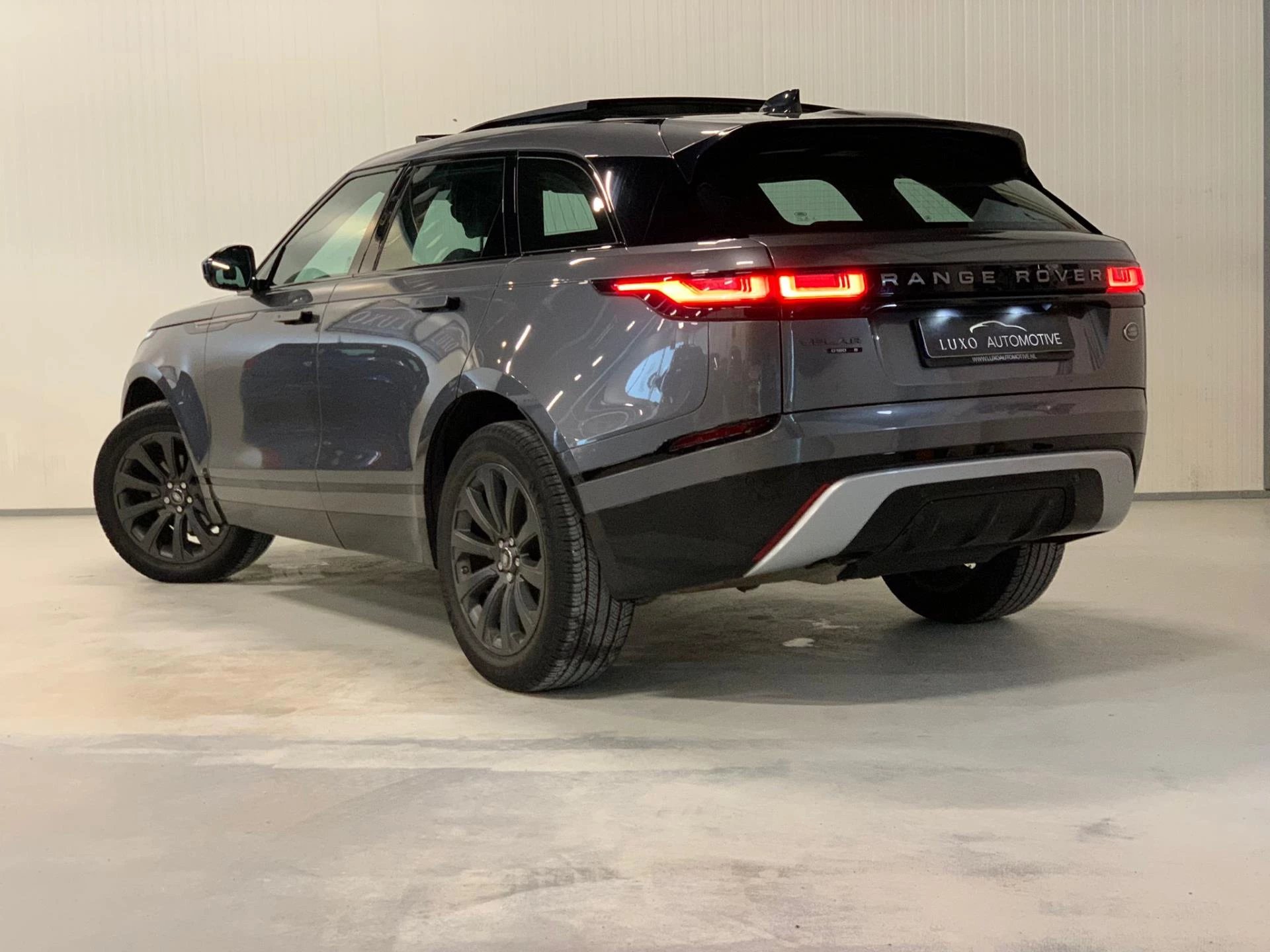 Hoofdafbeelding Land Rover Range Rover Velar