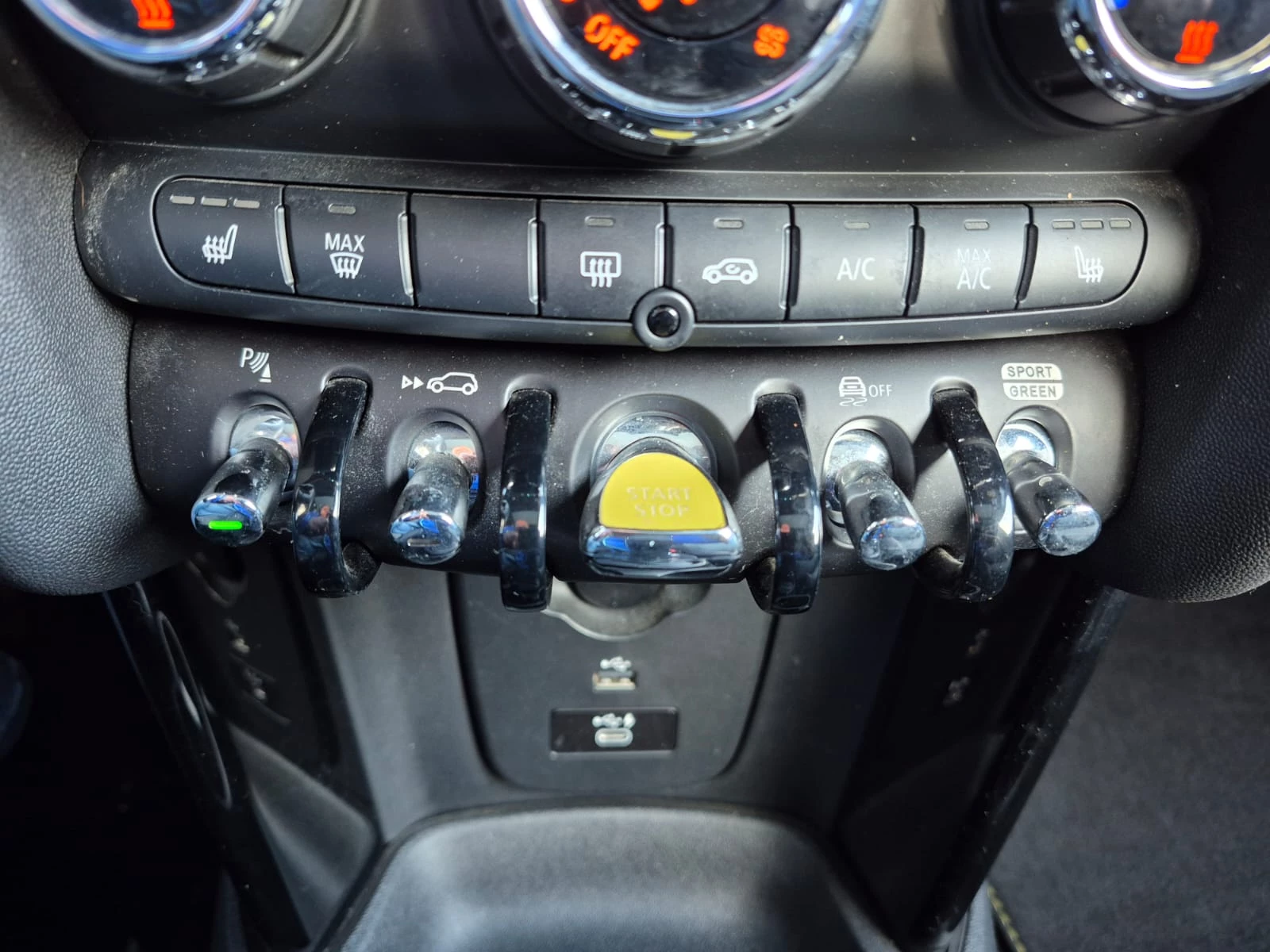 Hoofdafbeelding MINI Electric