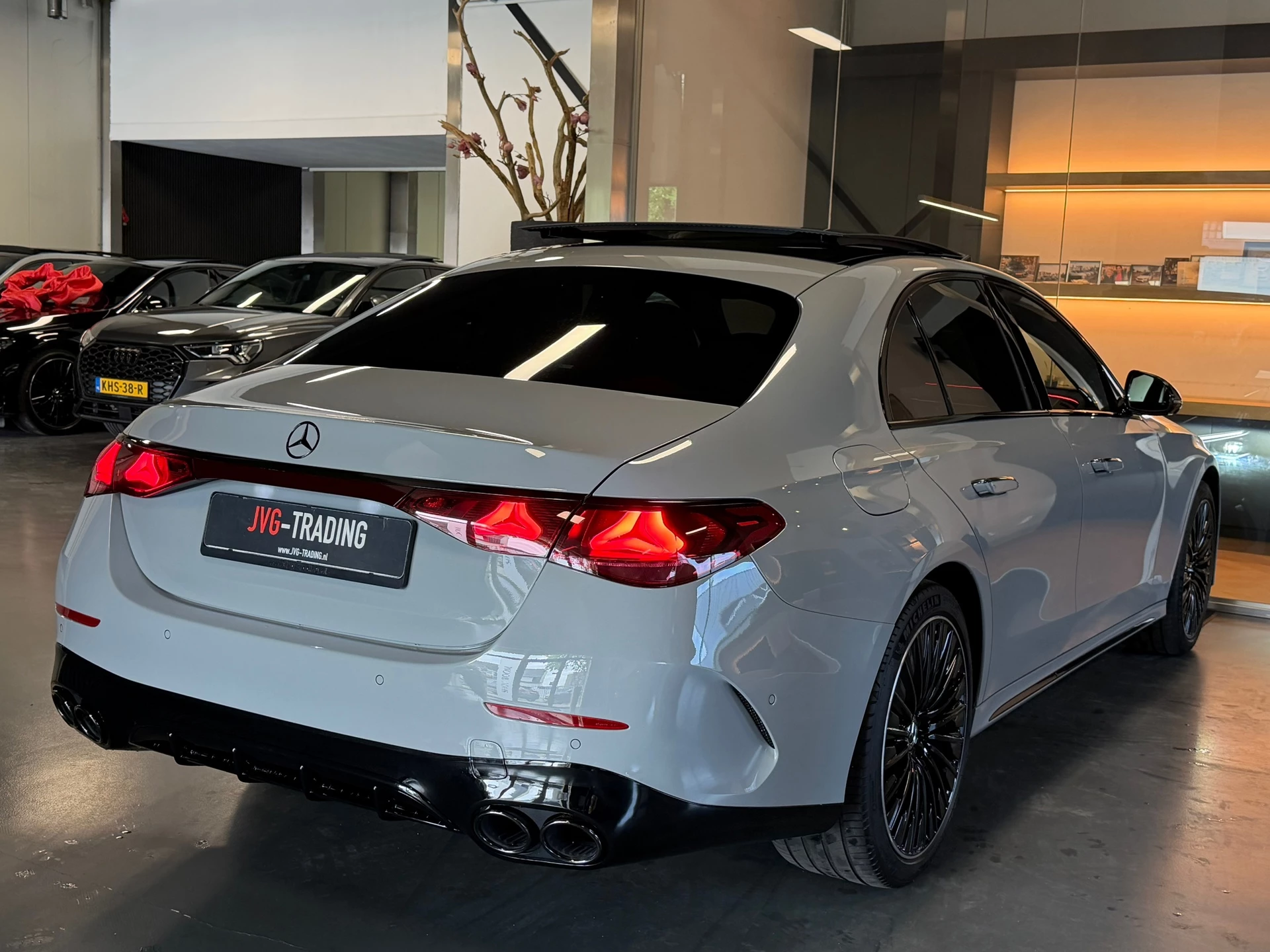 Hoofdafbeelding Mercedes-Benz E-Klasse