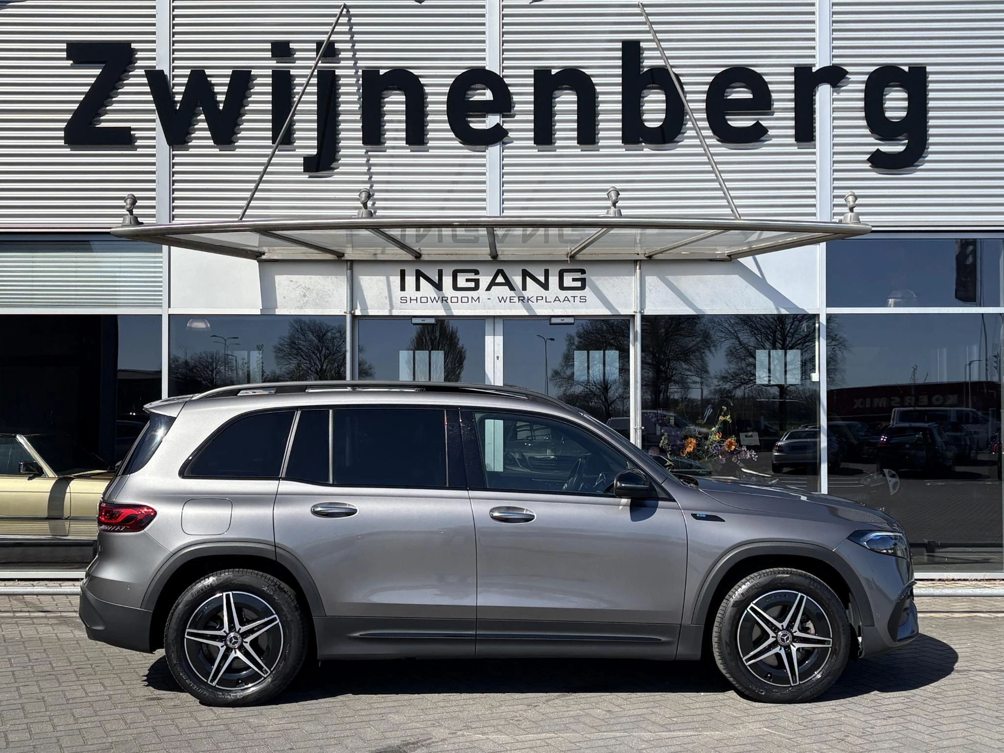 Hoofdafbeelding Mercedes-Benz EQB