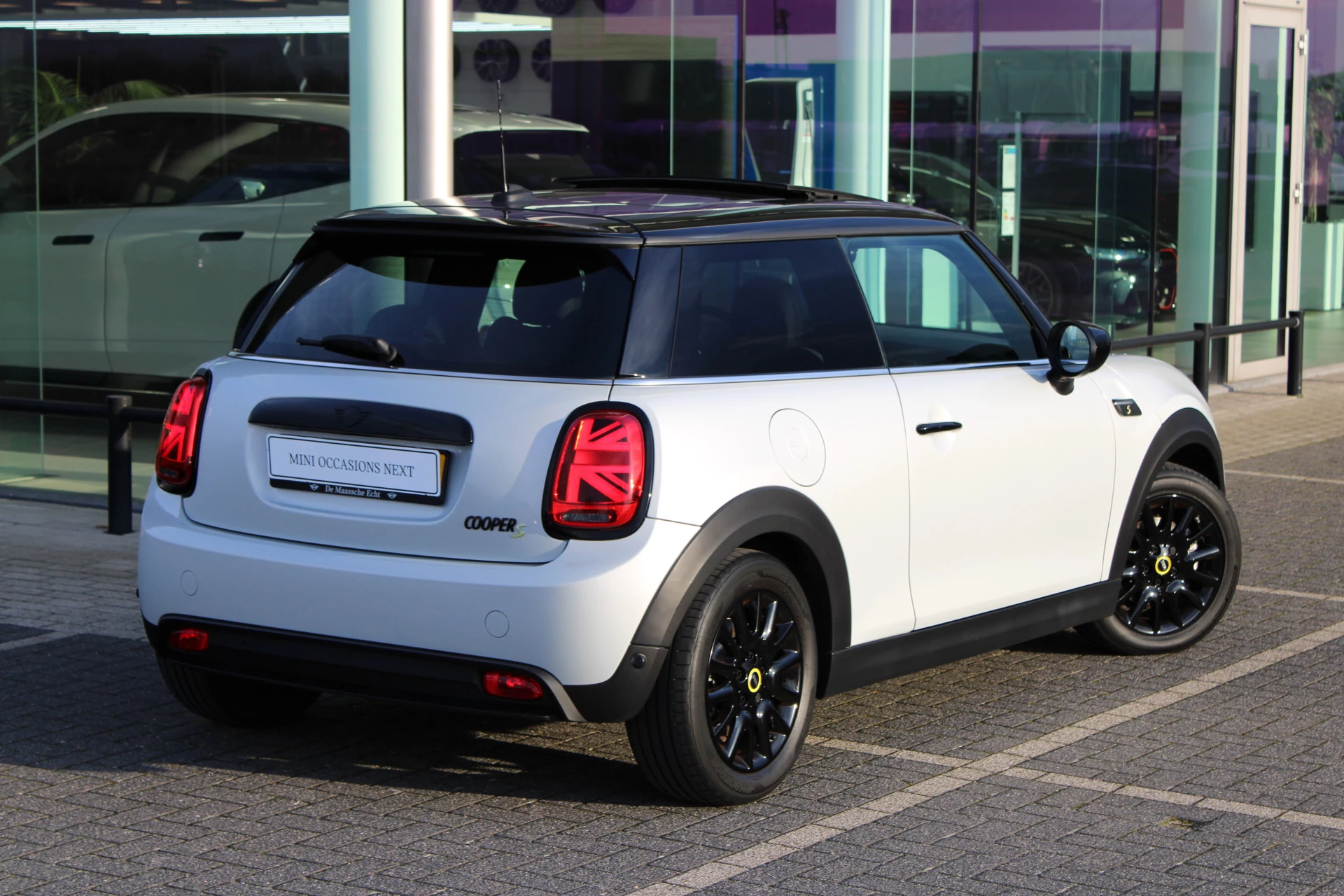 Hoofdafbeelding MINI Electric