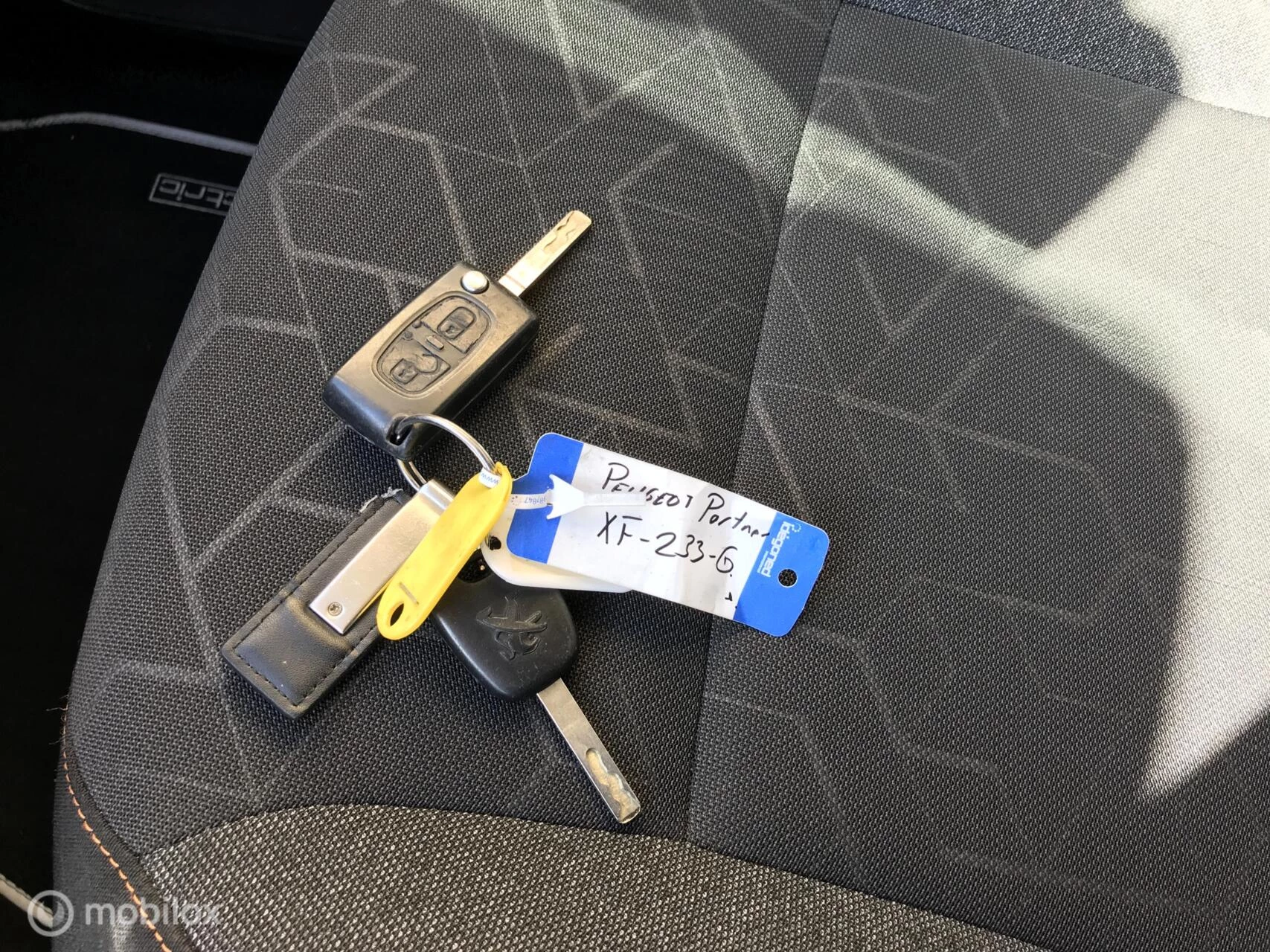 Hoofdafbeelding Peugeot e-Partner