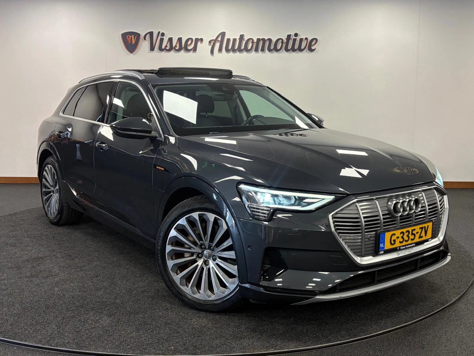 Hoofdafbeelding Audi e-tron