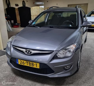Hyundai i30 CW 1.6i i-Motion