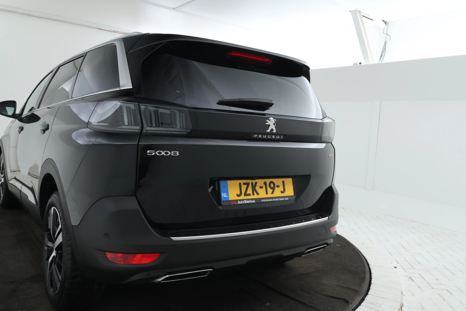 Hoofdafbeelding Peugeot 5008