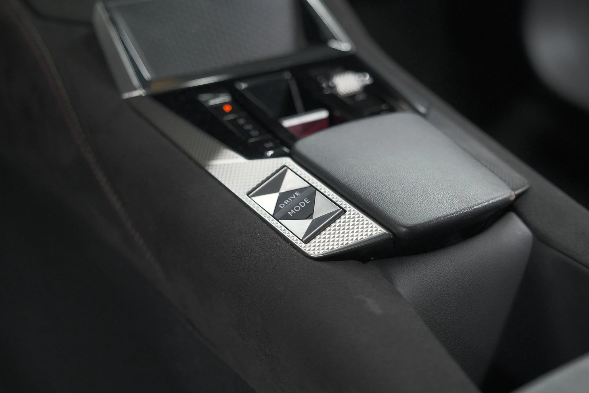 Hoofdafbeelding DS DS 4