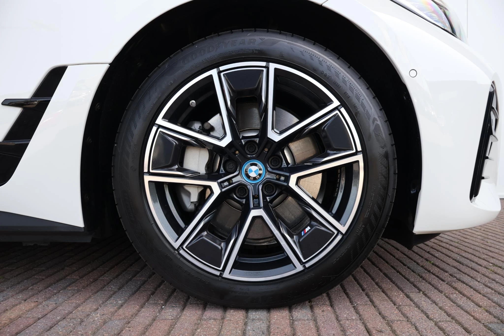 Hoofdafbeelding BMW i4