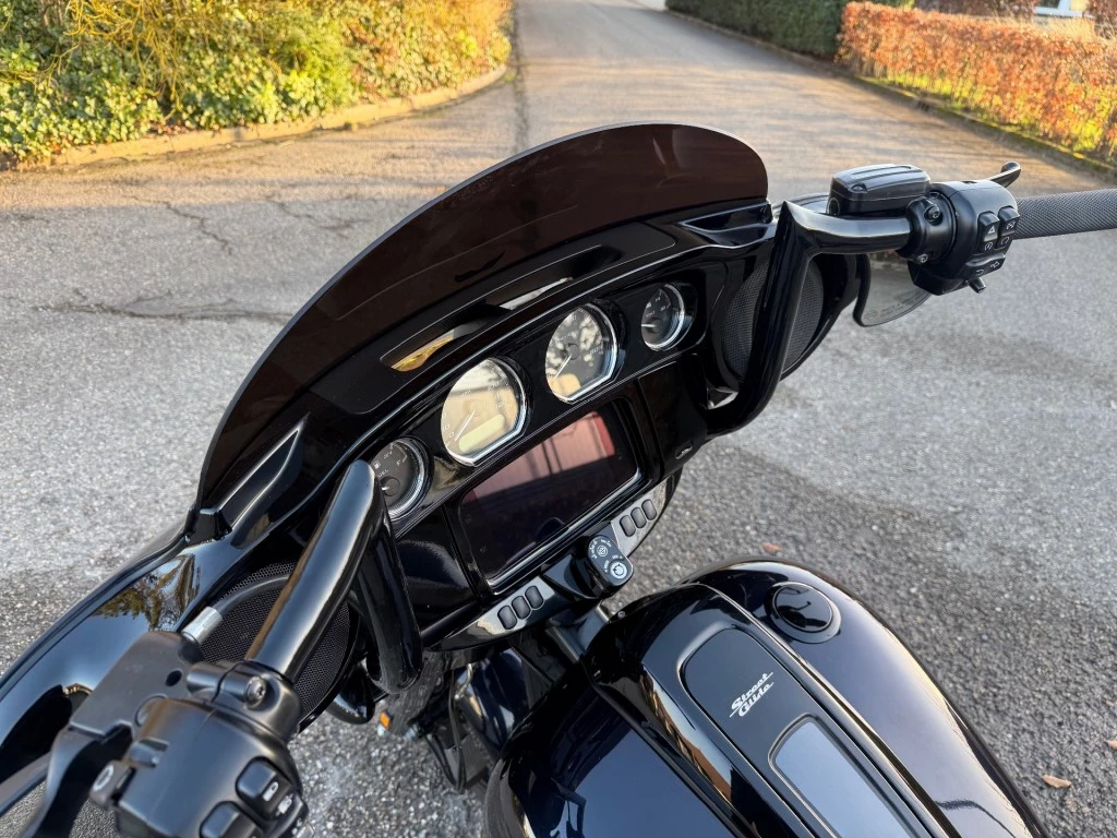 Hoofdafbeelding Harley-Davidson Street Glide