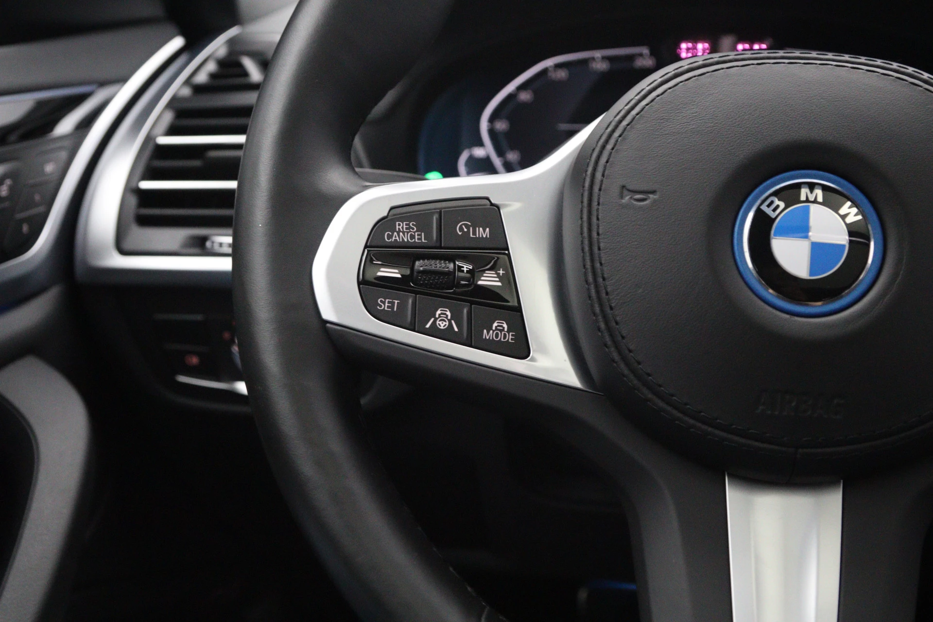 Hoofdafbeelding BMW iX3