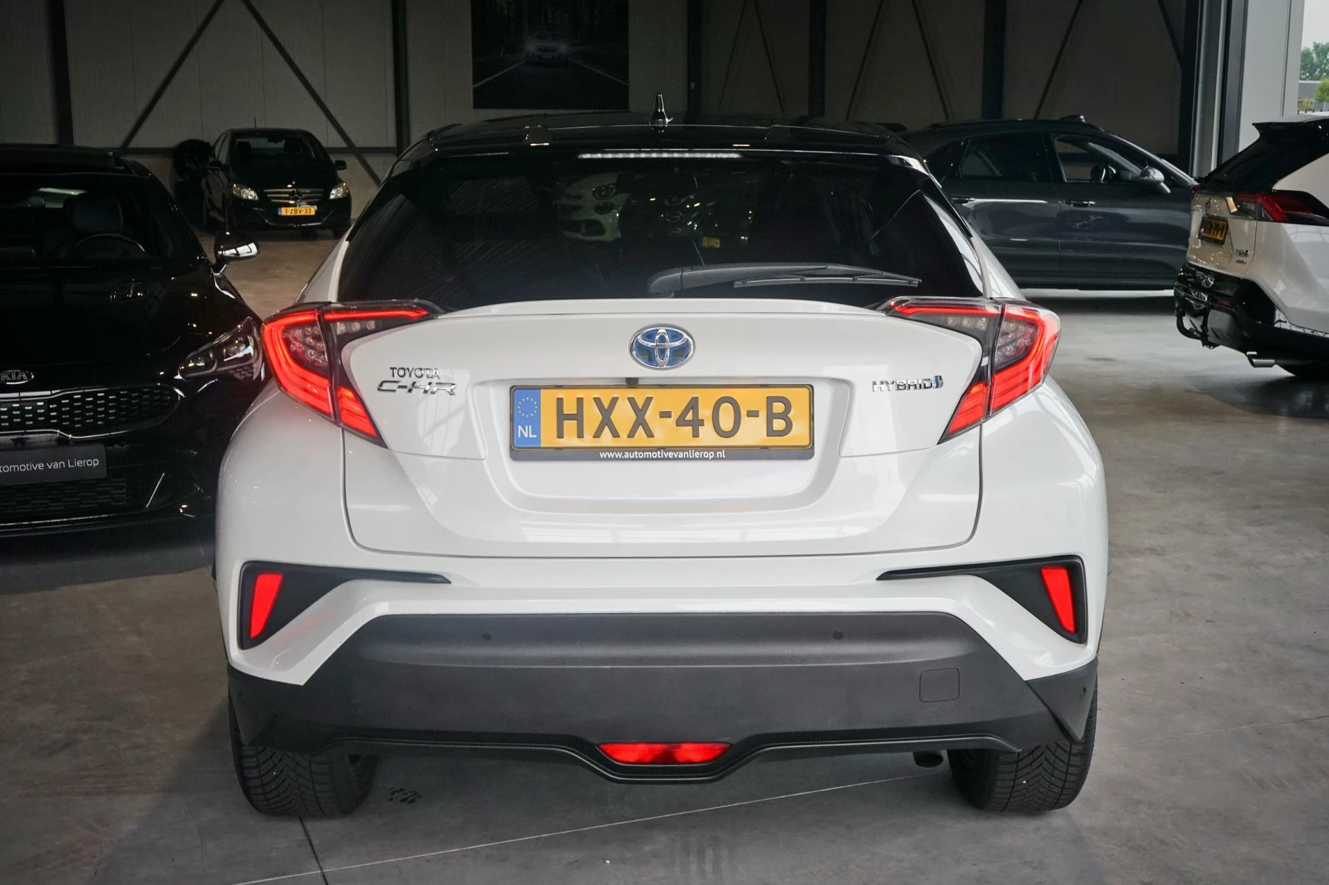 Hoofdafbeelding Toyota C-HR