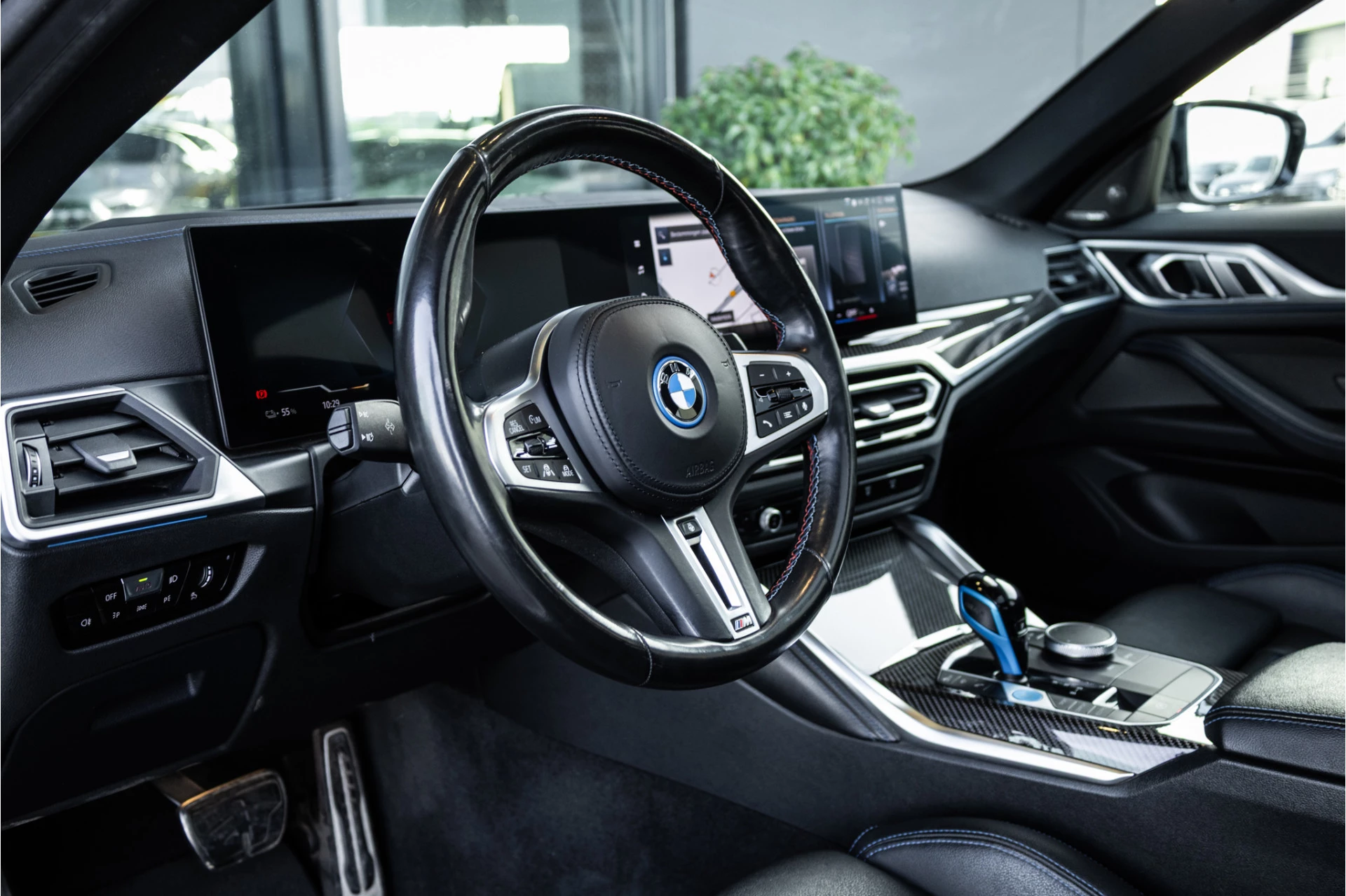 Hoofdafbeelding BMW i4