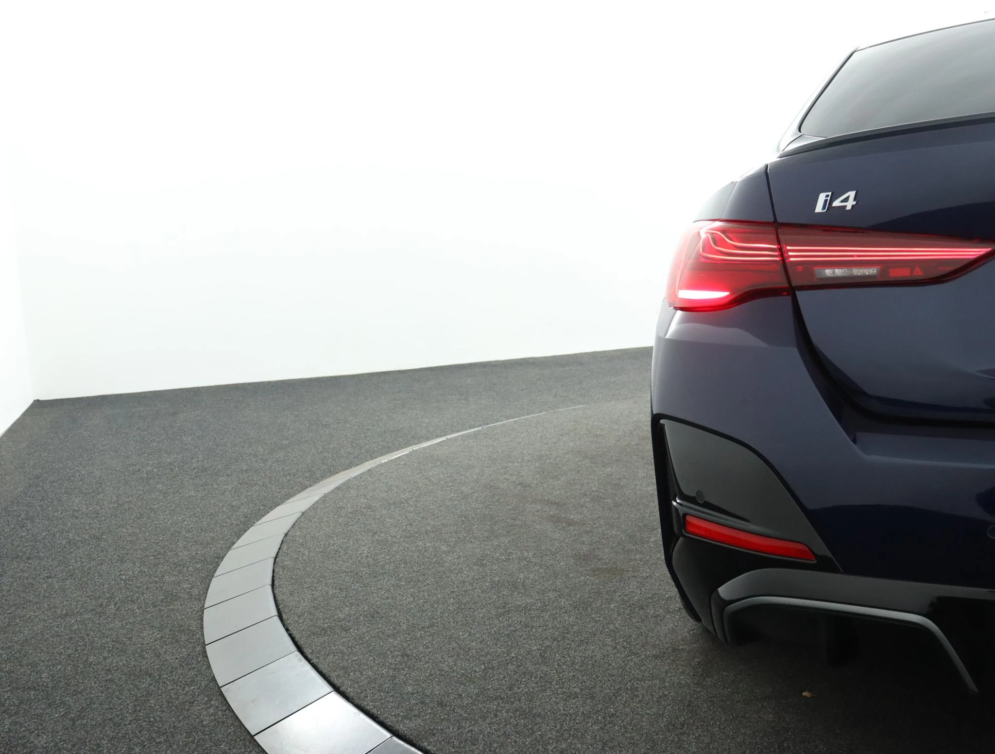 Hoofdafbeelding BMW i4