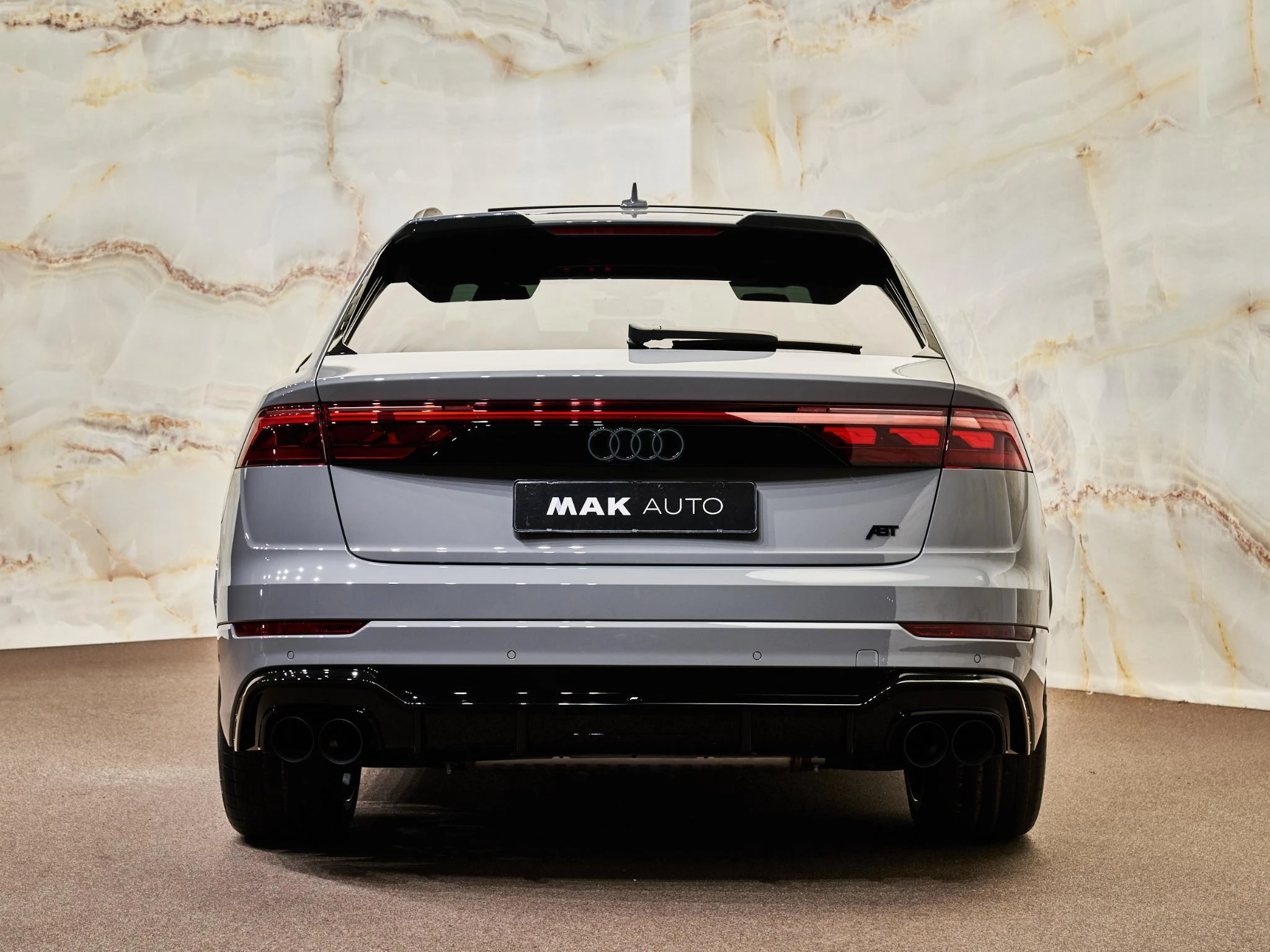 Hoofdafbeelding Audi Q8