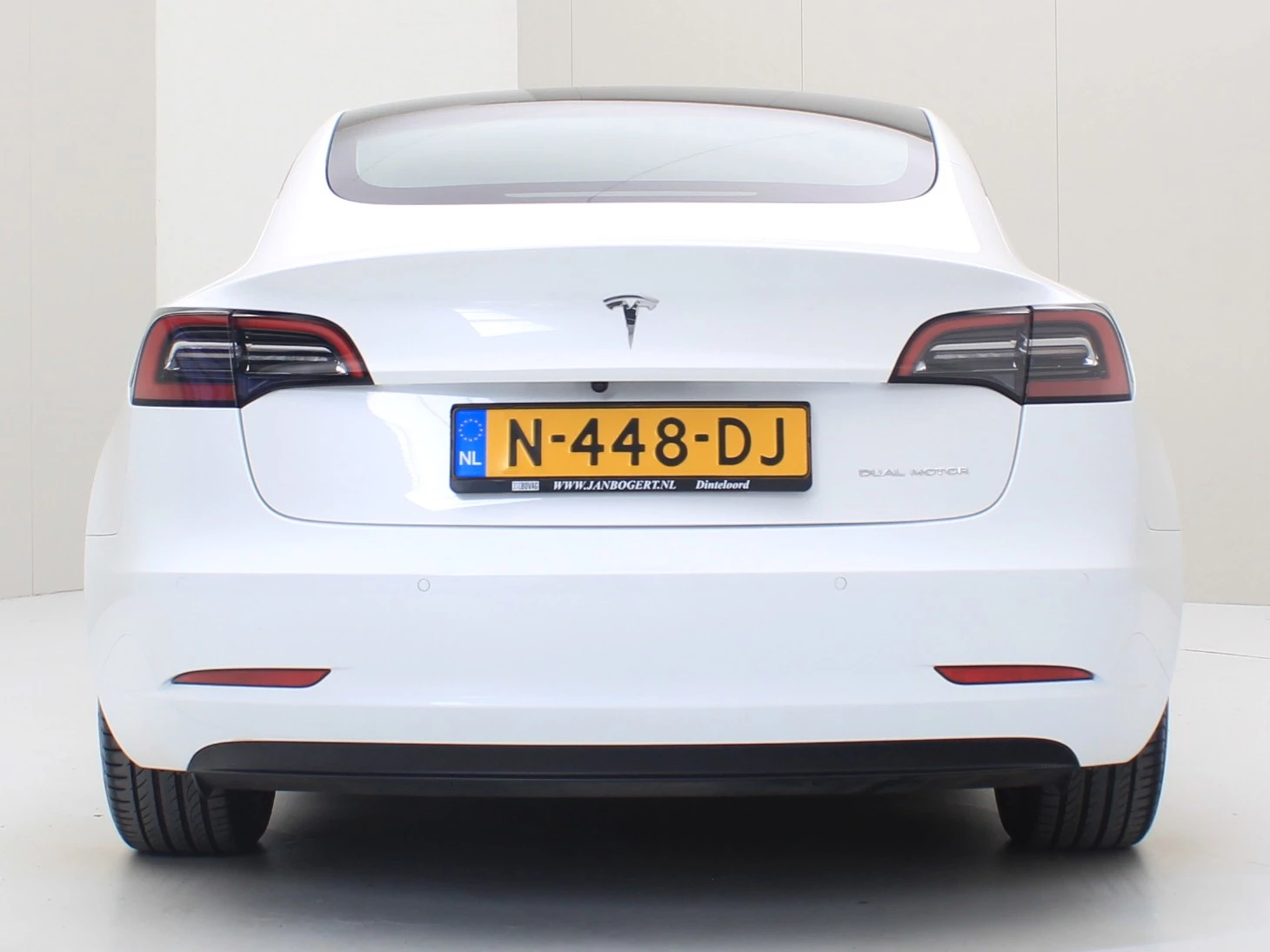 Hoofdafbeelding Tesla Model 3