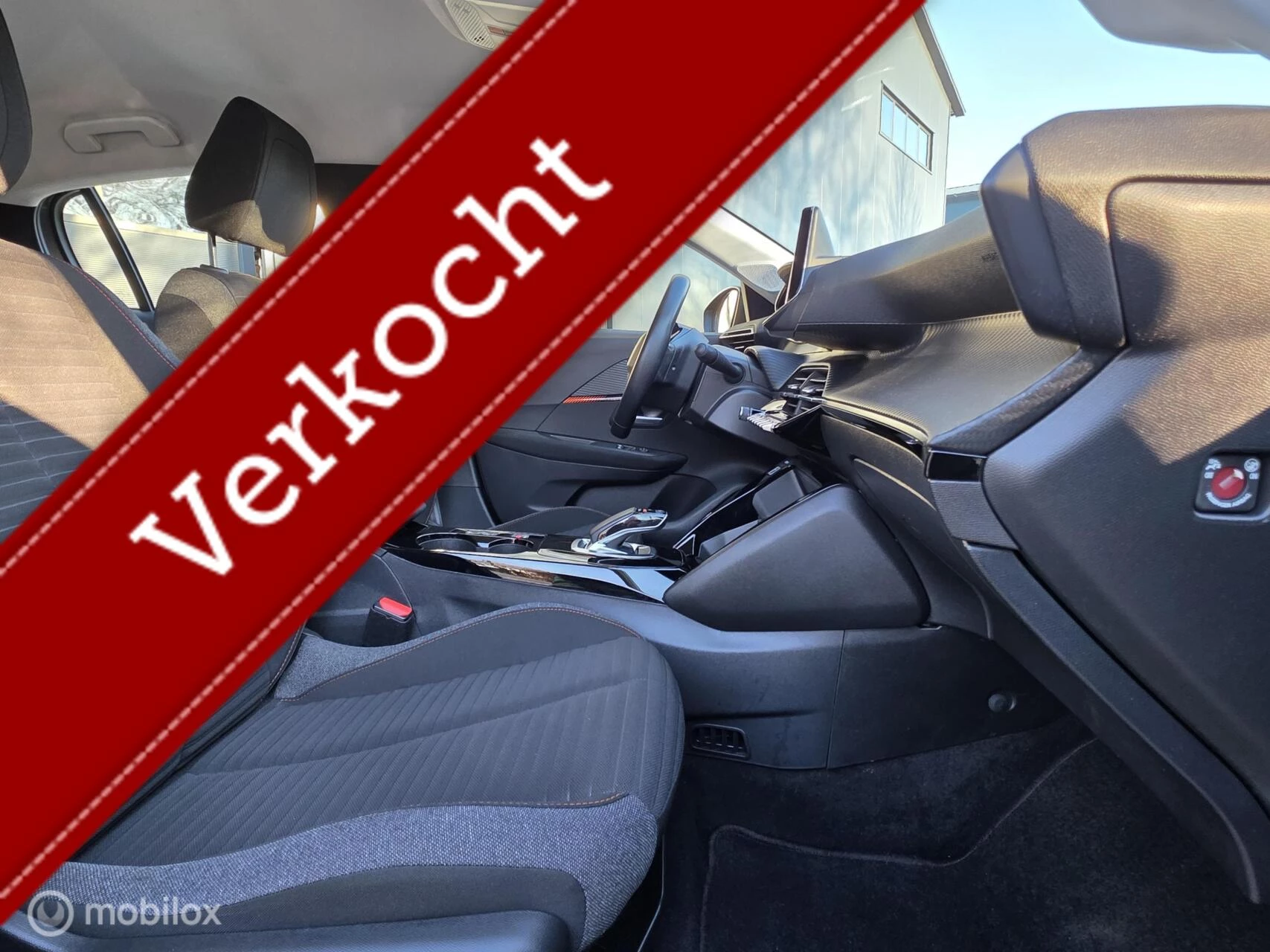 Hoofdafbeelding Peugeot e-208