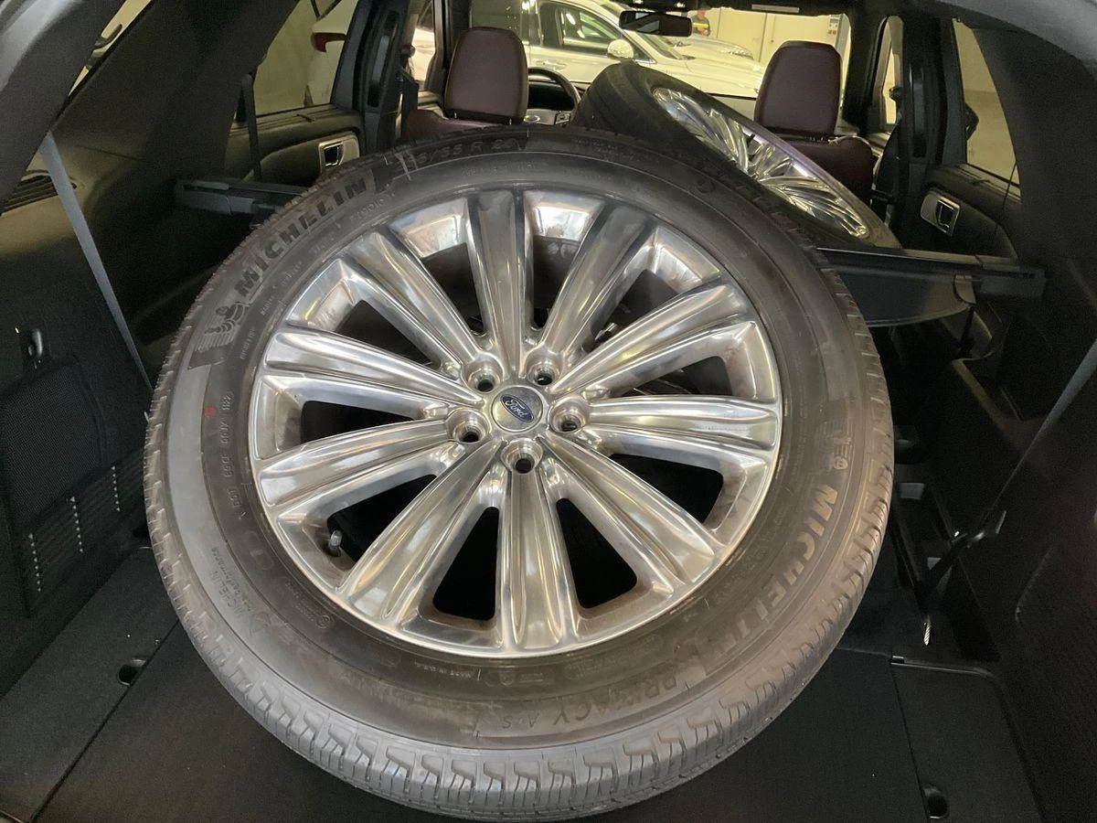 Hoofdafbeelding Ford Explorer