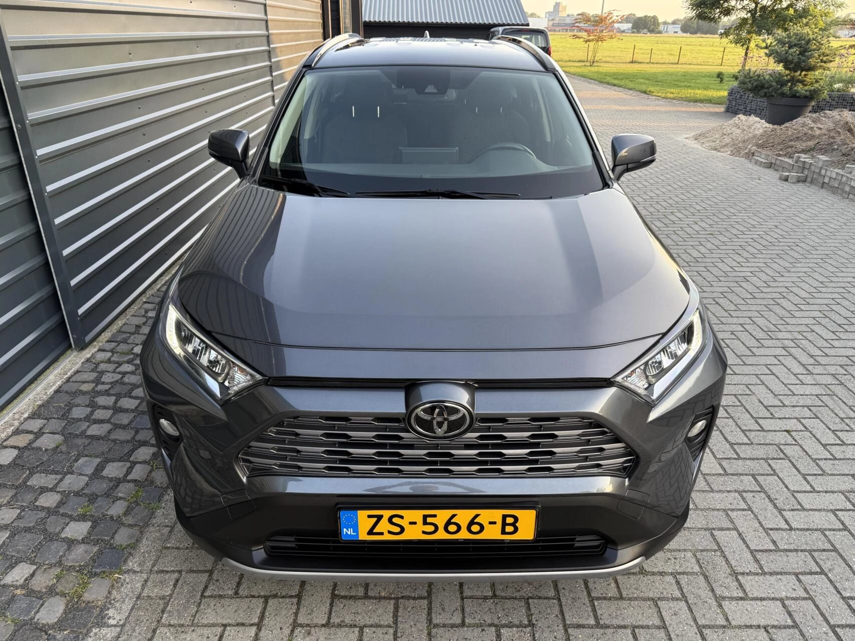 Hoofdafbeelding Toyota RAV4