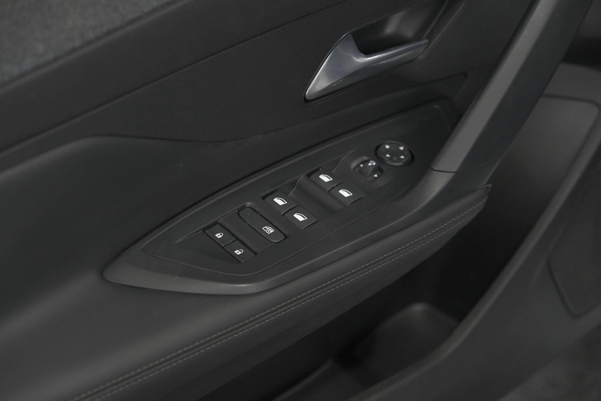 Hoofdafbeelding Peugeot 408