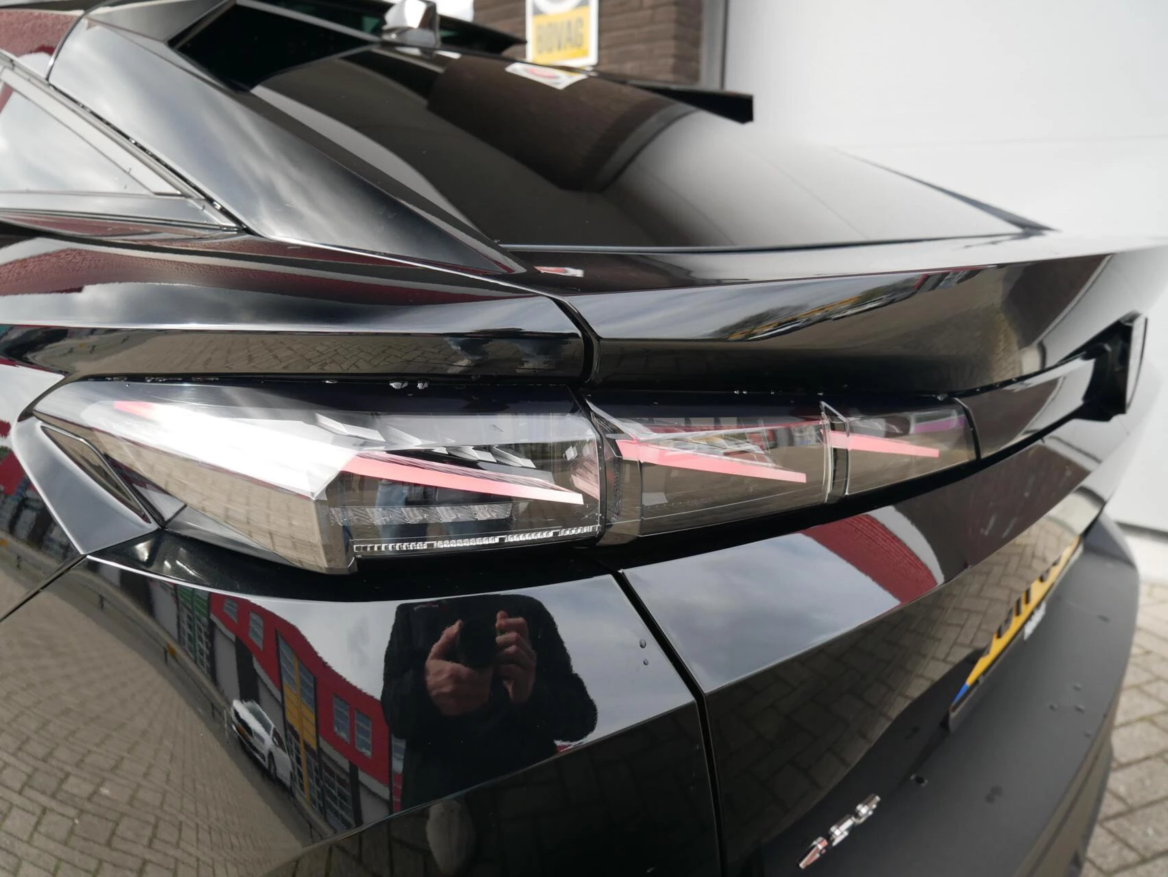 Hoofdafbeelding Peugeot 408