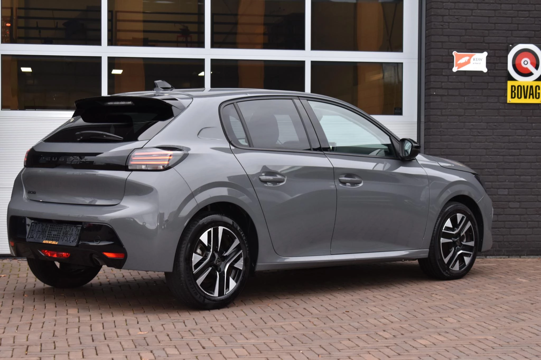 Hoofdafbeelding Peugeot 208