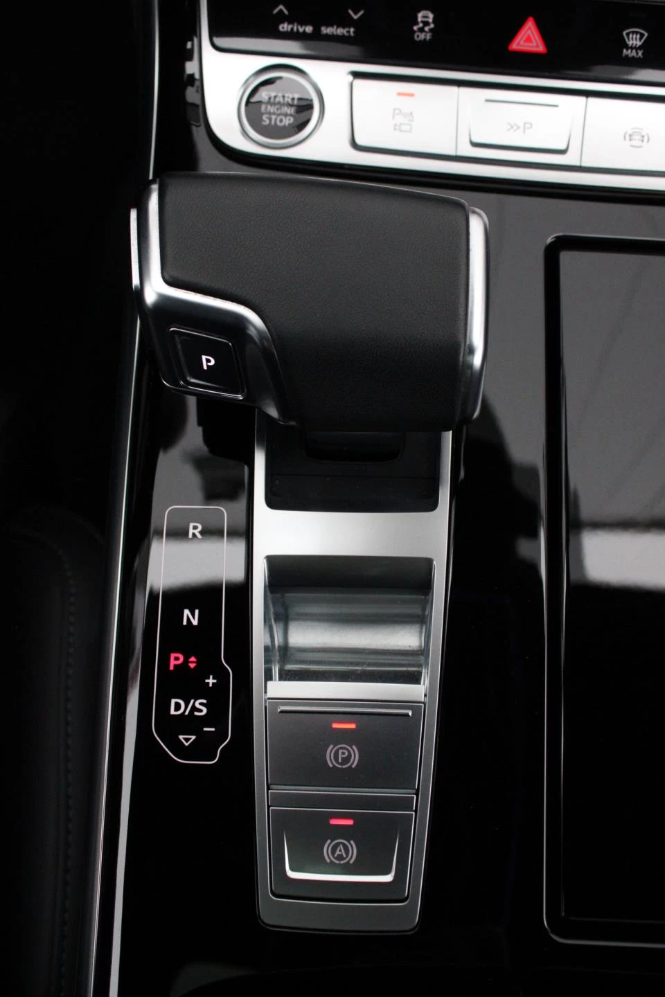 Hoofdafbeelding Audi A8